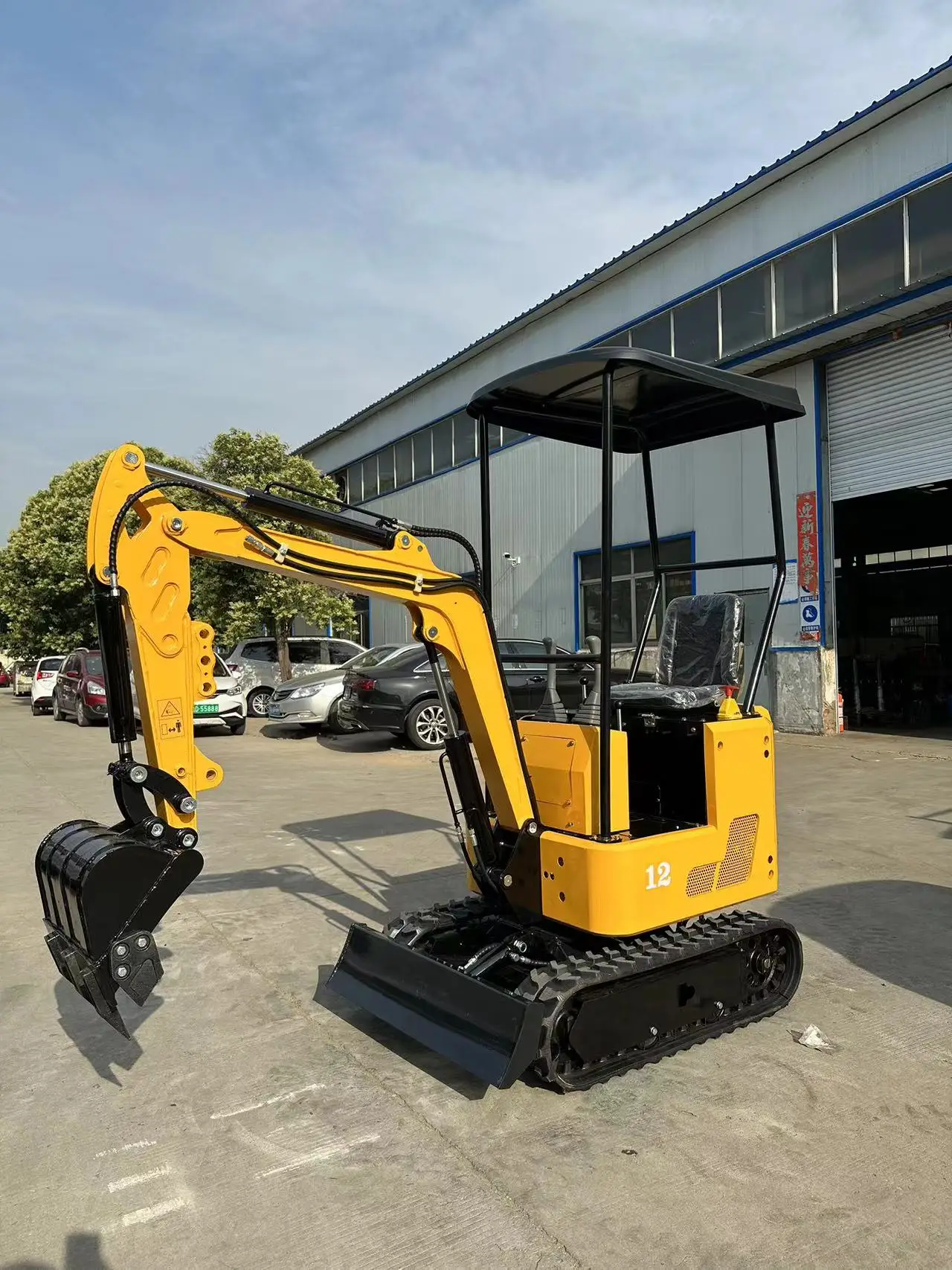 Attachment Arsenal: Customize Your Mini Excavator for Any Task!