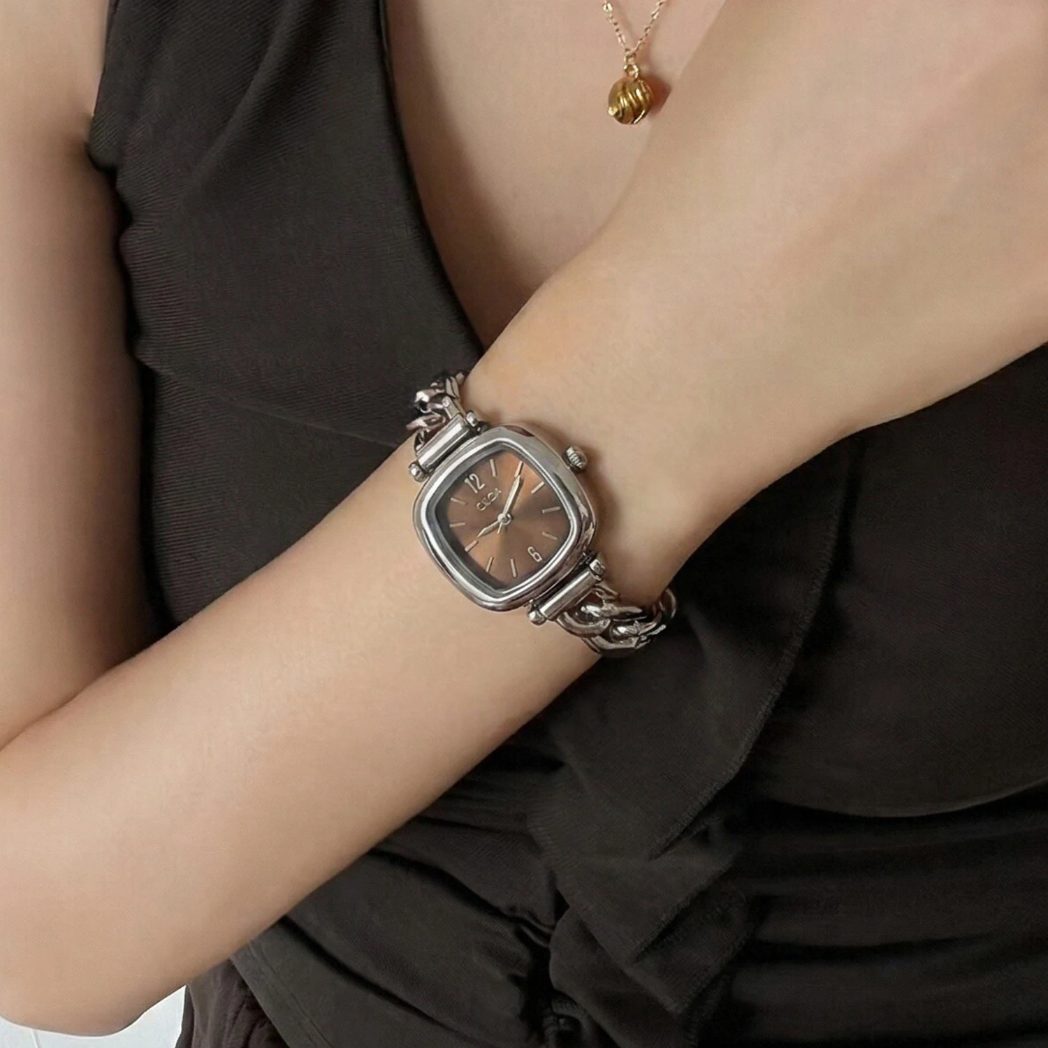 CILOA Retro Sugar Square Women's Watch, Caramel Brown Gradient Dial, Metal Chain Elegant Commute Quartz Wristwatch