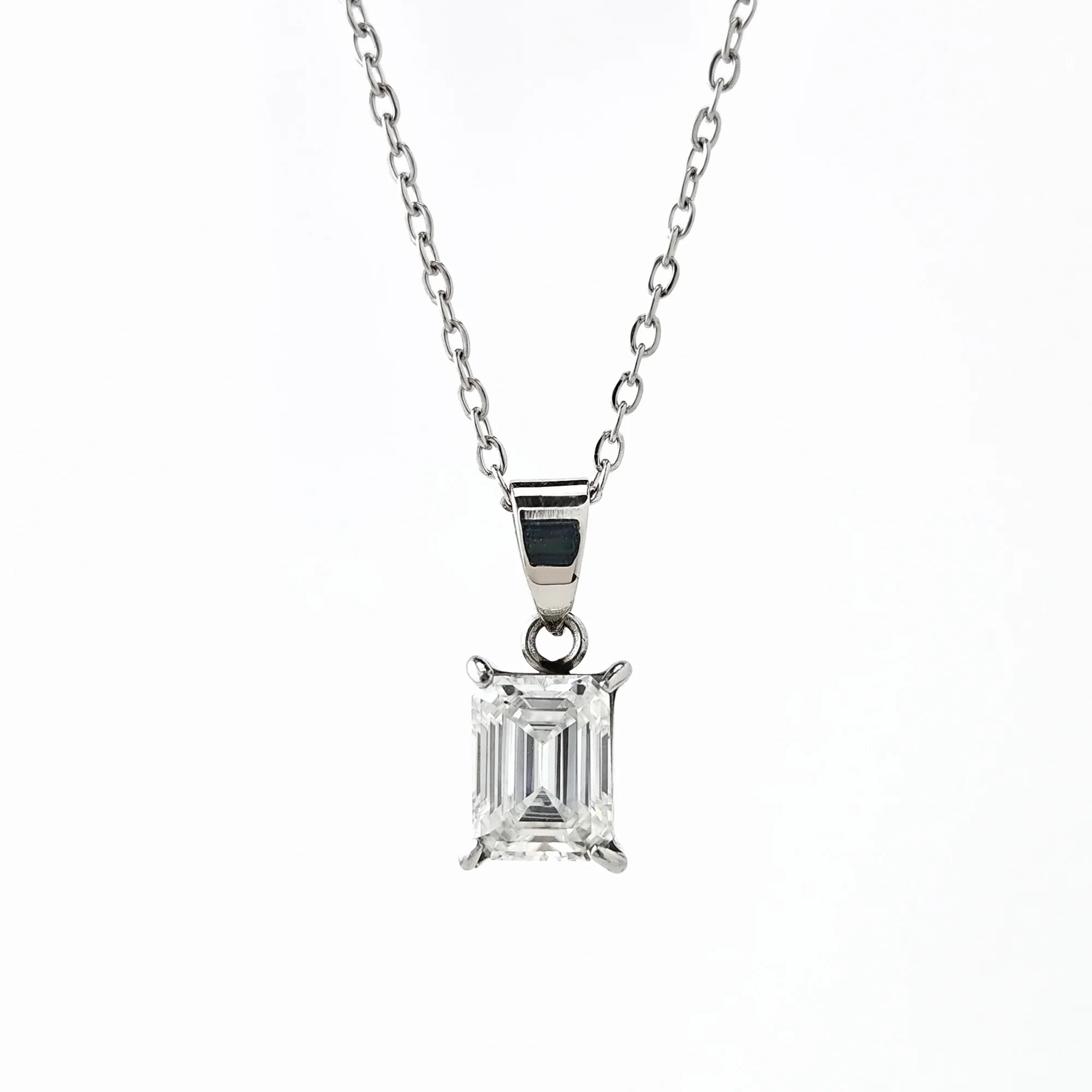 1pc 2.0 Carat Stainless Steel White Rectangular Synthetic Moissanite Necklace, It Is An Excellent Choice for Daily Jewelry Wear.