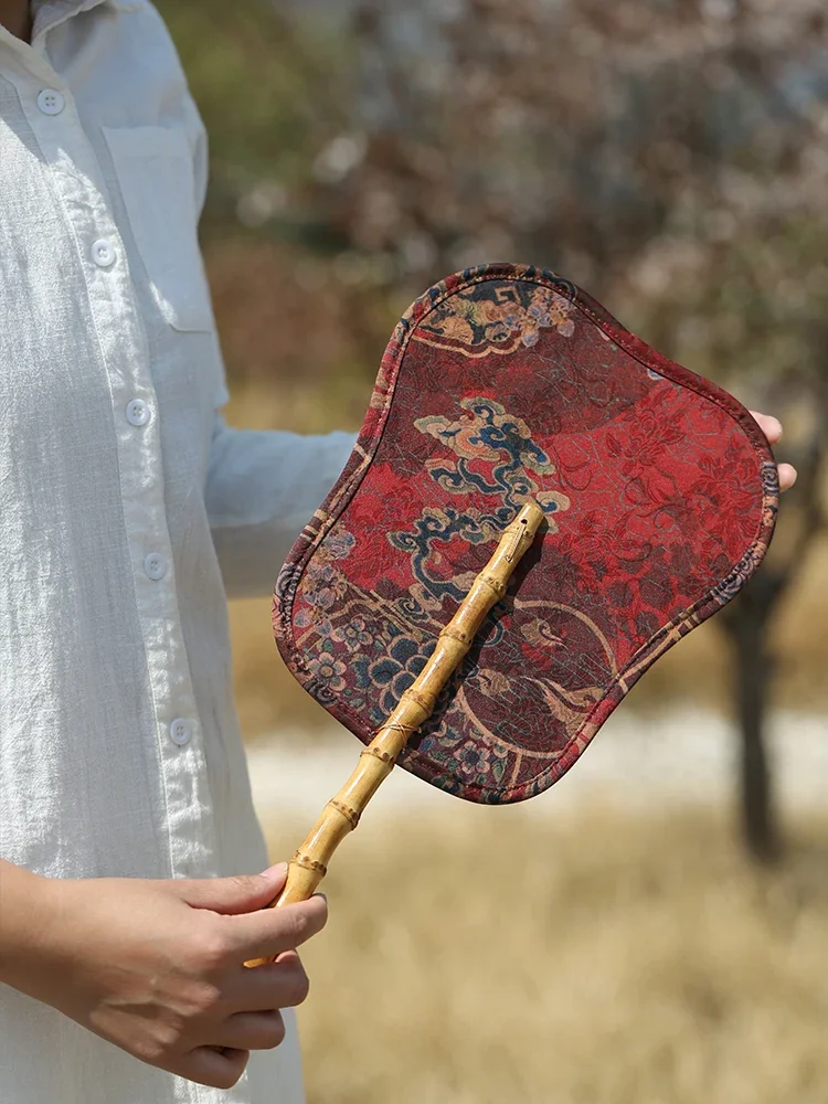 Handmade bamboo woven fragrant cloud yarn fans, large fan, retro intangible cultural heritage group fan, bamboo fans