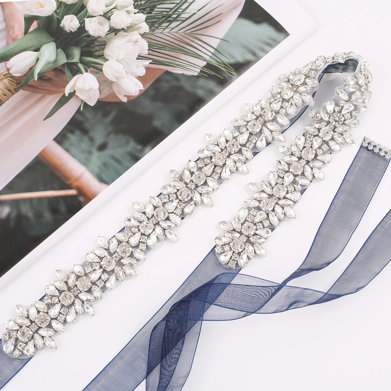 

NZUK Silver Crystal Pearls Bridal Belt Wedding Dress Belt Handmade Rhinestones bridesmaid Sash For Wedding Party Dress