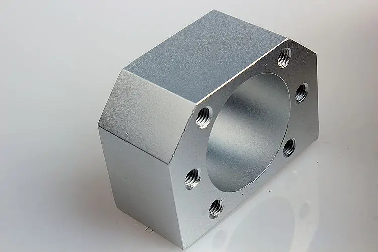 

Ballscrew Ball Nut housing for RM1605/1610/2005/2010/2505/2510/3205/3510 ballscrew