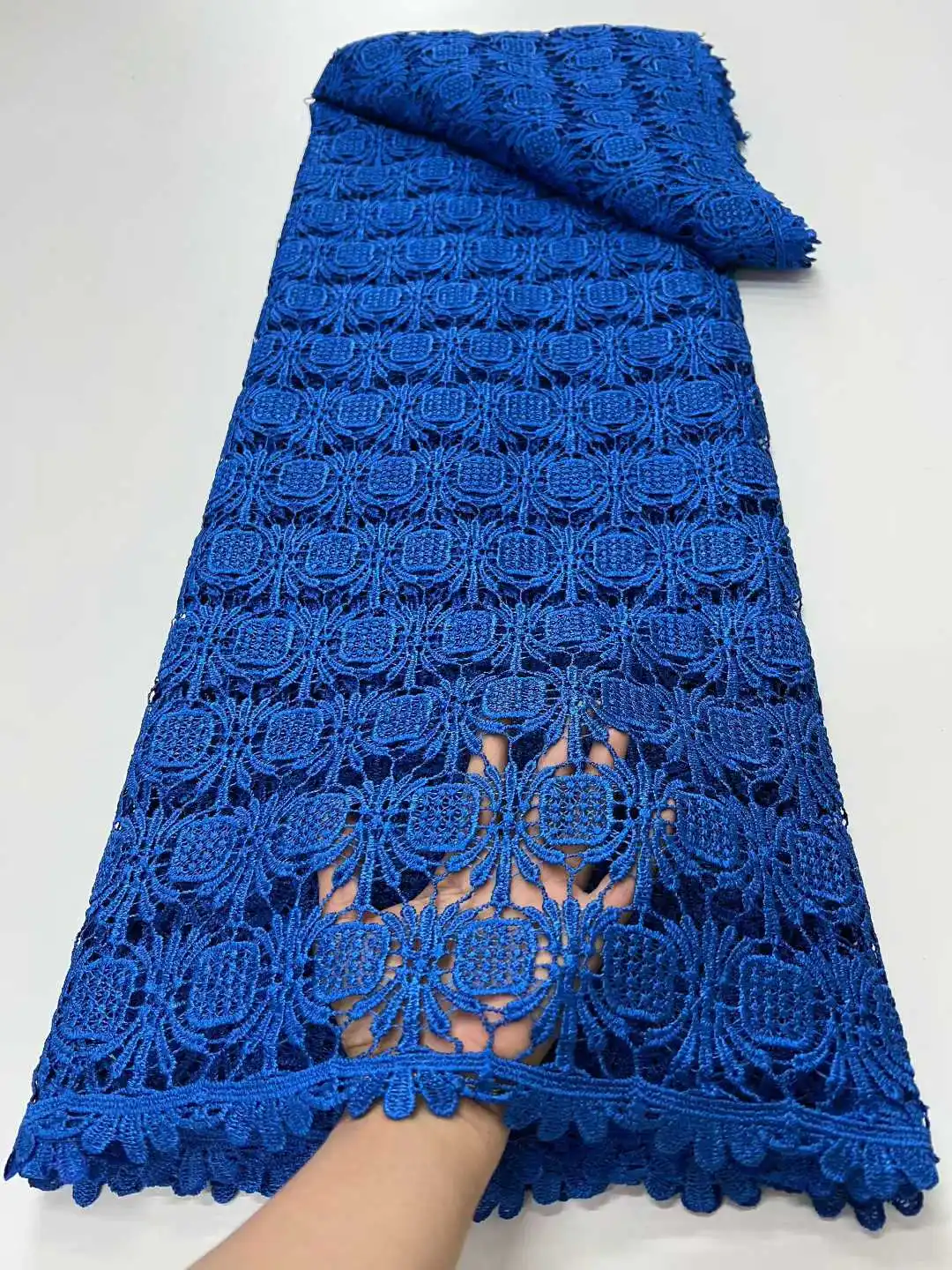 

2026 African Nigerian High Quality Embroidery Lace Fabric Water Soluble Tulle Wedding Party Dress Guipure Sequins 5Yards