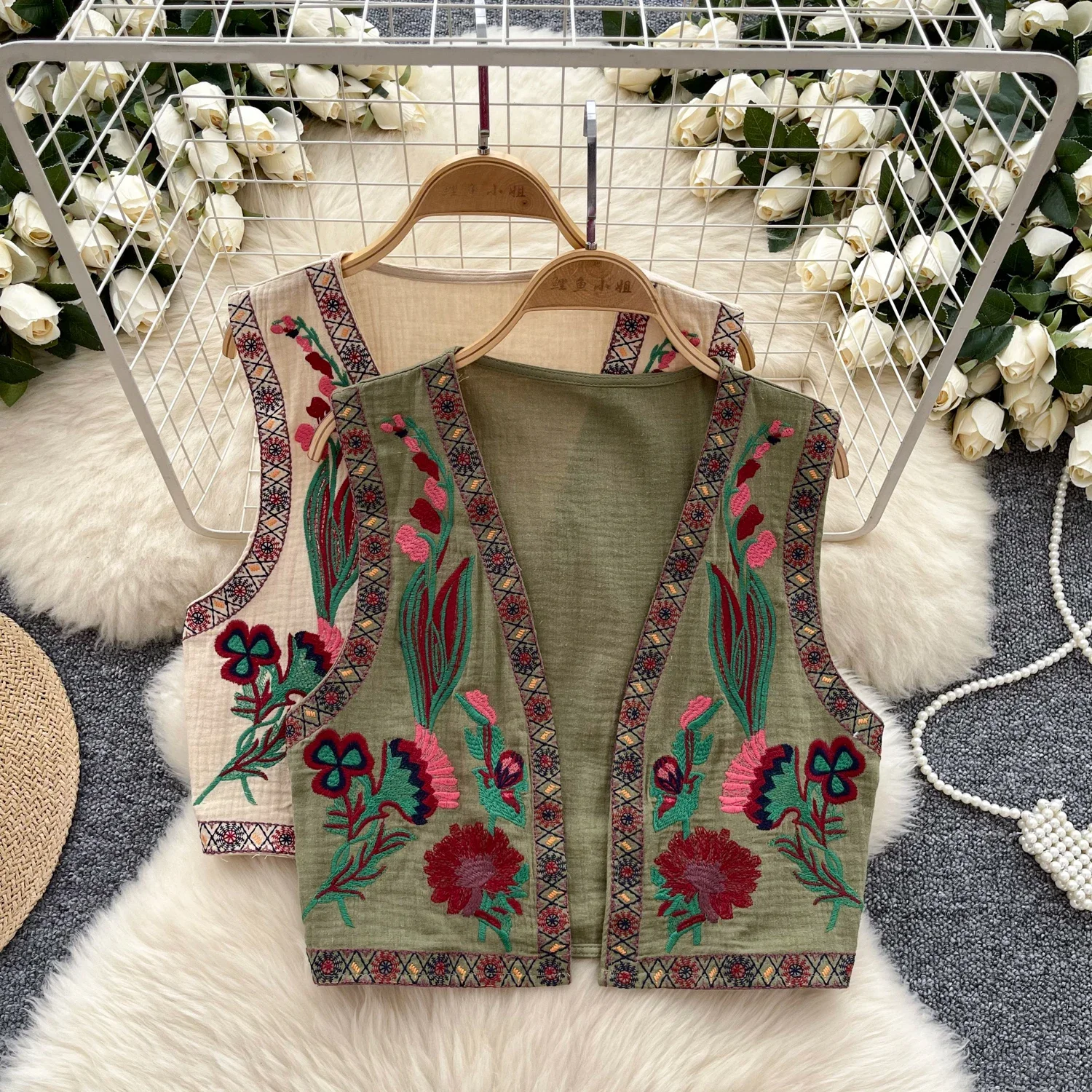 Gilet Ethnique Femme Mon Expérience avec ce Vêtement qui Tout Changer dans mon Garde-Robe Été