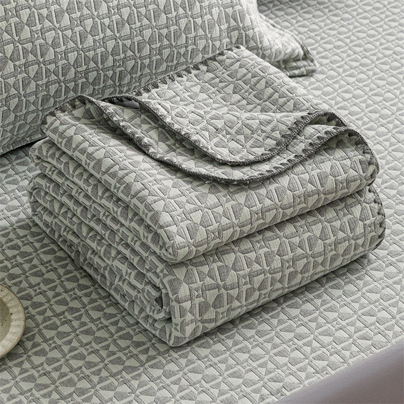 100% Cotton Muslin Blanket Twin Double Queen King Size Leaves Quilt Vintage Reversible Lightweight Breathable Nap Throw Blankets