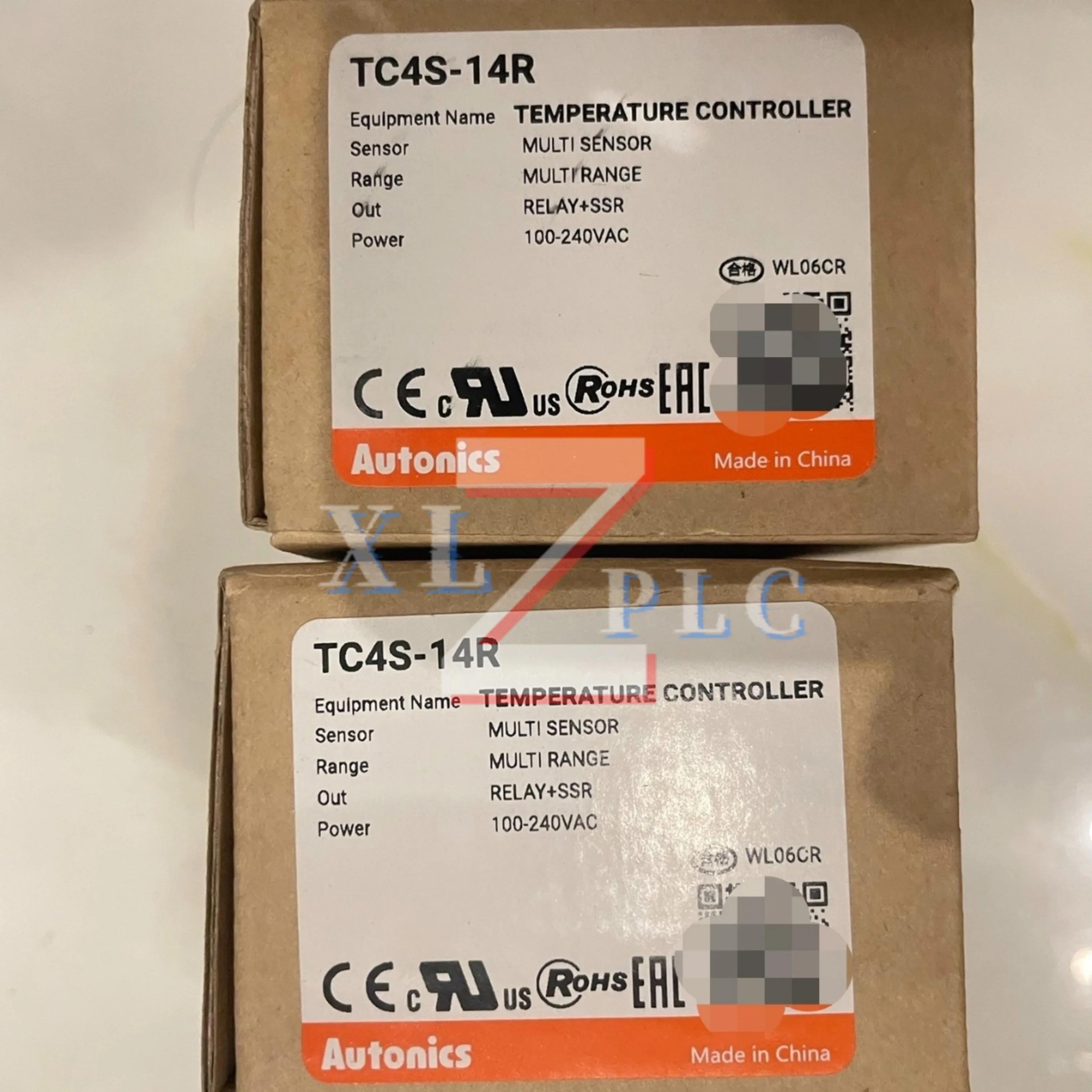 

Temperature Controller new in box TC4S-14R TCN4S-24R TZ4L-14R