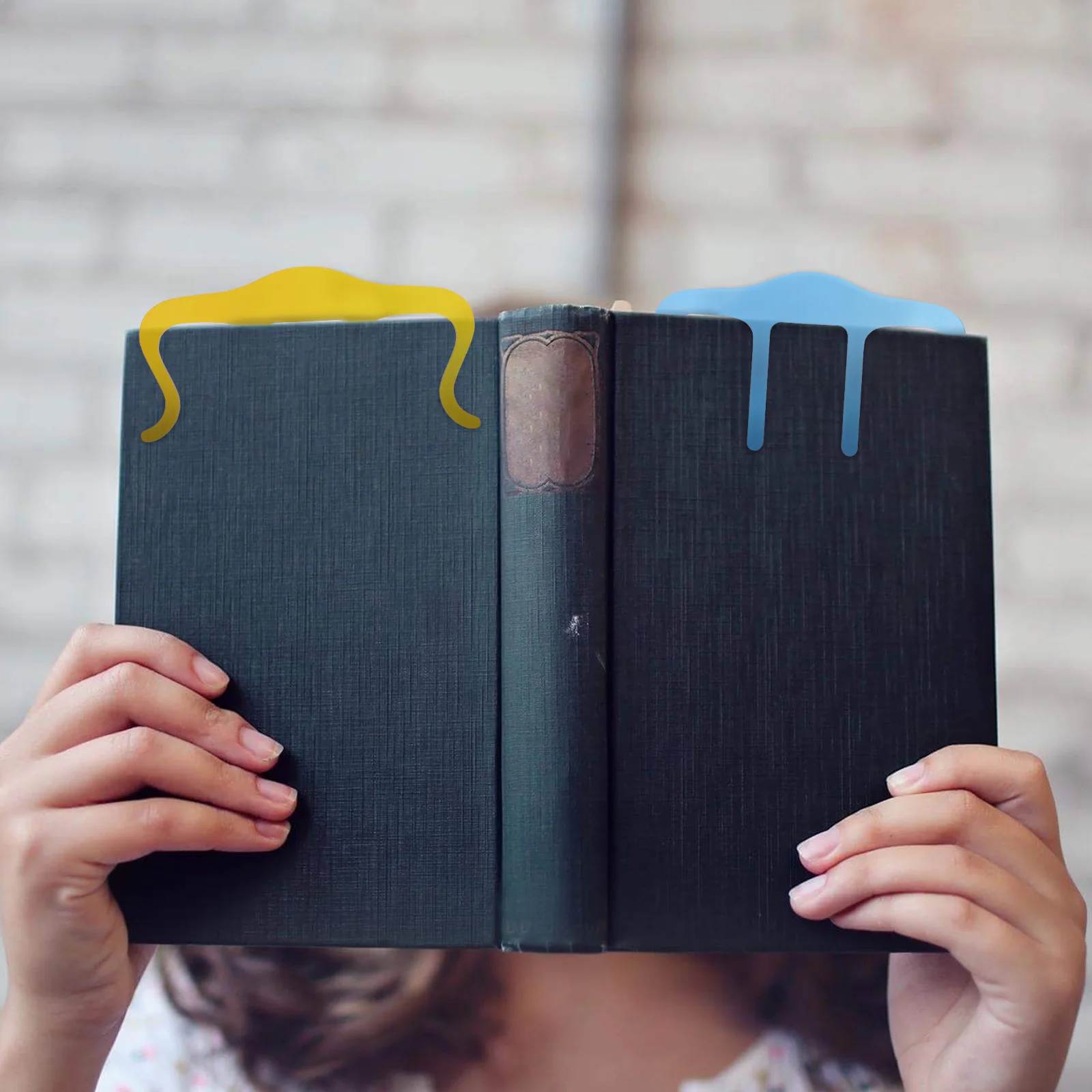 

4pcs Acrylic Sheet Music Clips Portable Music Book Holder Strong Clamp Lightweight Durable For Piano Guitar Studio Stage