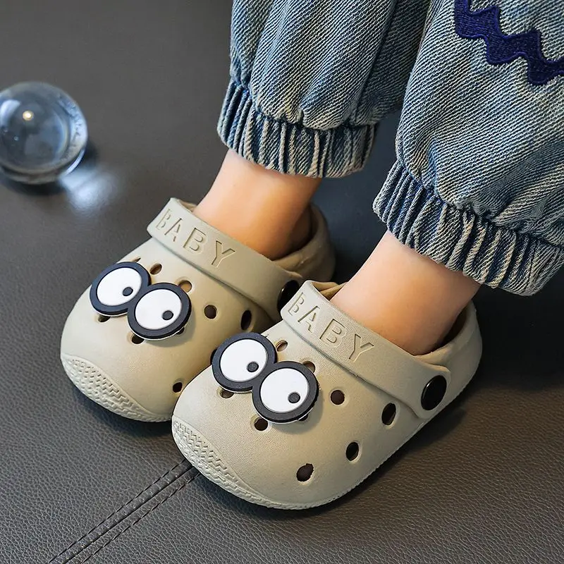 

New Cute Boys Closed Toe Sandals Anti Slip Thick Sole Wear Resistant for Home Indoor Outdoor Beach