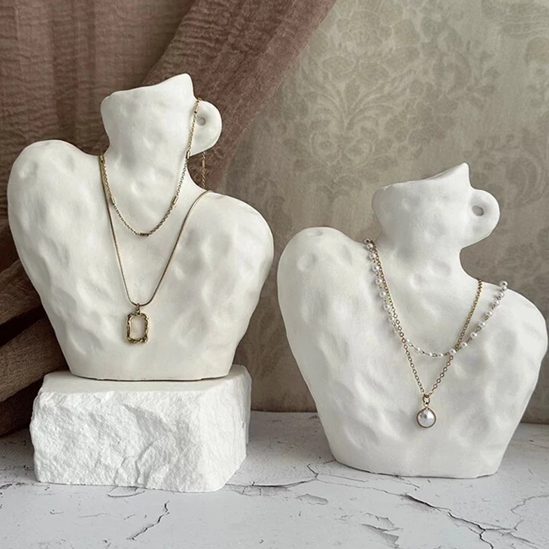 Necklace display rack, high-end artistic beauty shoulder ornament, pearl display, photography props, showcase jewelry rack