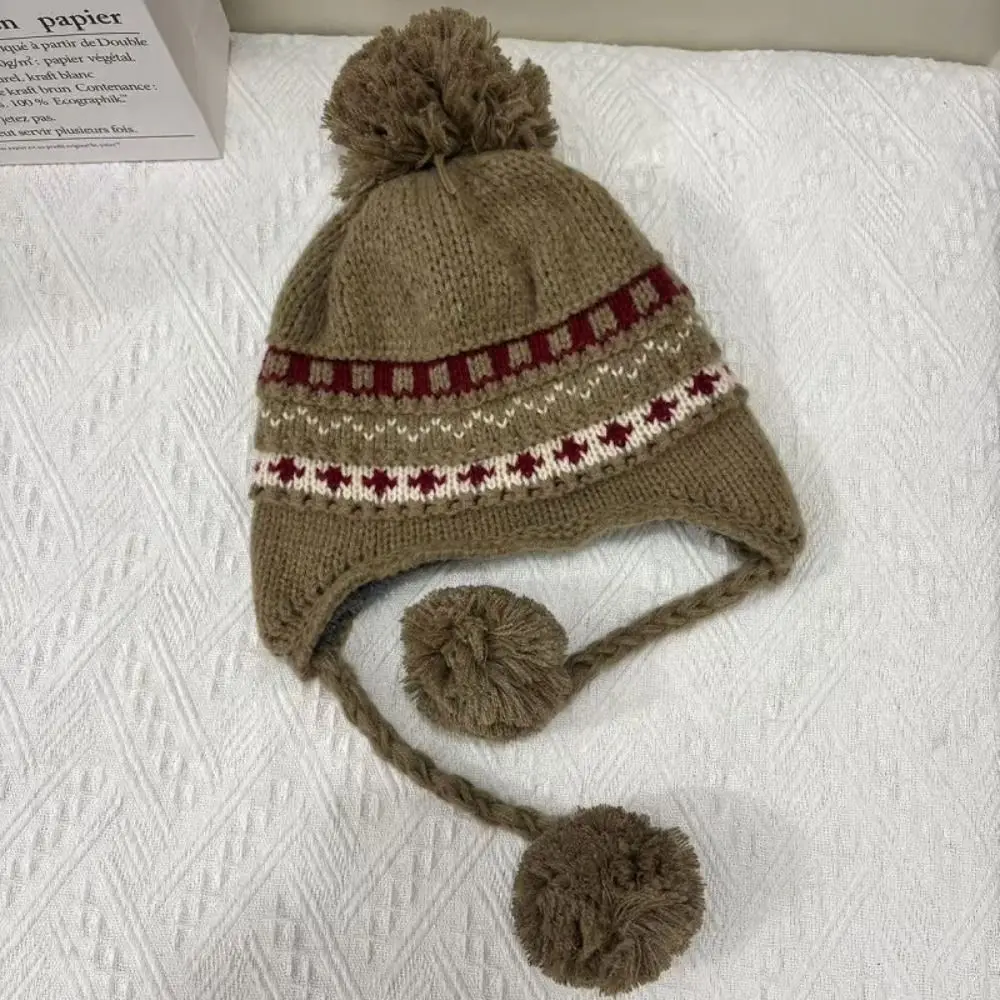 عارضة الدافئة الجاكار محبوك قبعة الصوف المطبوعة معرض جزيرة نمط بيني خمر الكورية ليو فنغ قبعة الخريف