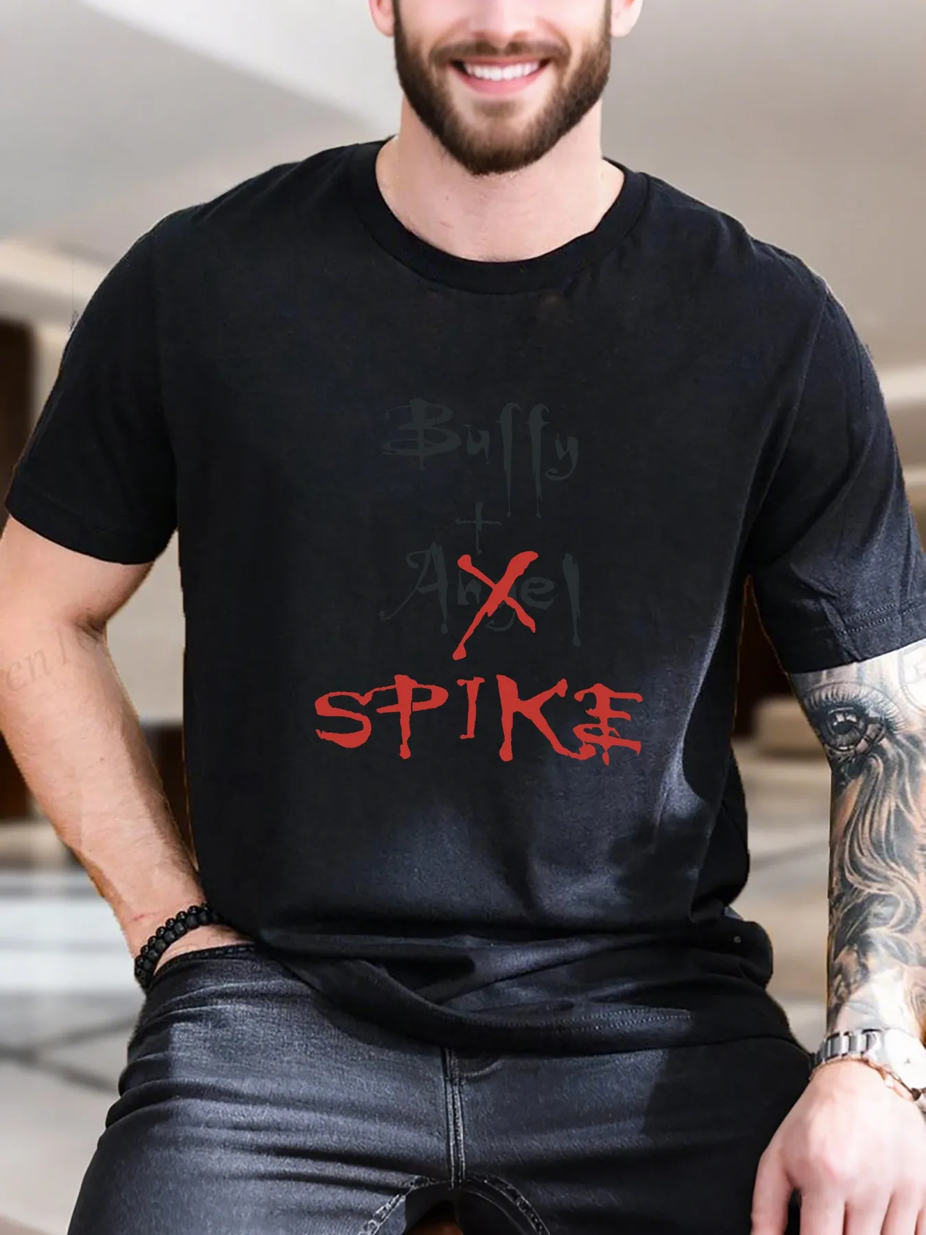 تي شيرت رجالي بطبعة جرافيك - تصميم أدوات باللونين الأحمر والأسود مع مطرقة ومفتاح ربط، تي شيرت كاجوال مريح من القطن بنسبة 100%، تي شيرت صيفي عصري #1