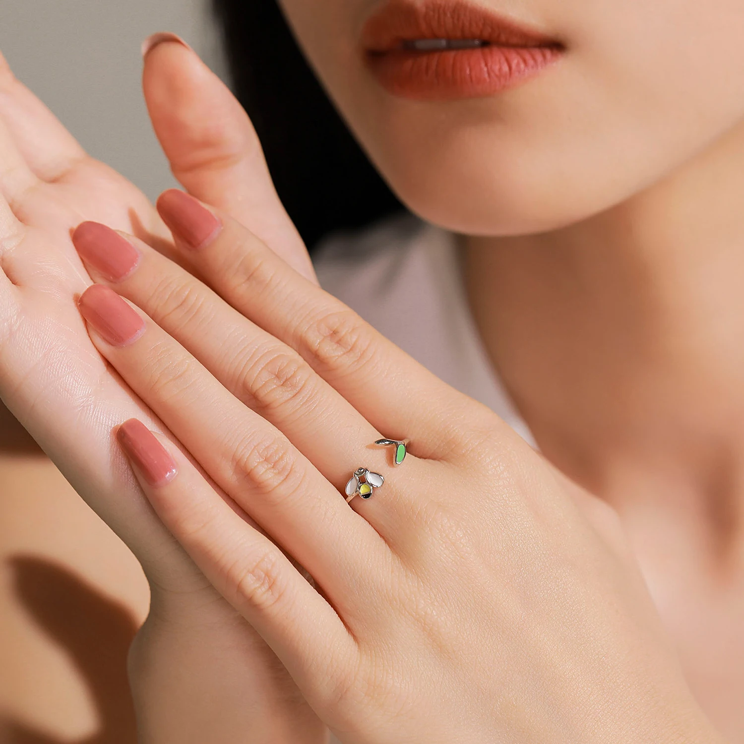 

Ailmay 925 Sterling Silver Lovely Ename Bee Opening Finger Rings&Necklace For Women's Everyday, Vacation Jewelry Set