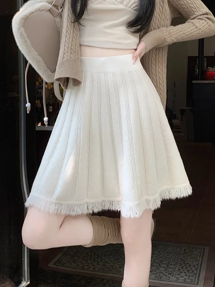 

Мягкая трикотажная полуюбка с кисточками, женская осенне-зимняя однотонная юбка А-силуэта с завышенной талией и завышенной талией