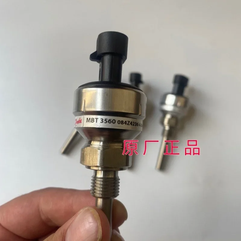 Excavator Large. Medium. Small Excavator Universal New Danfoss Hydraulic Oil Temperature Sensor (Universal)