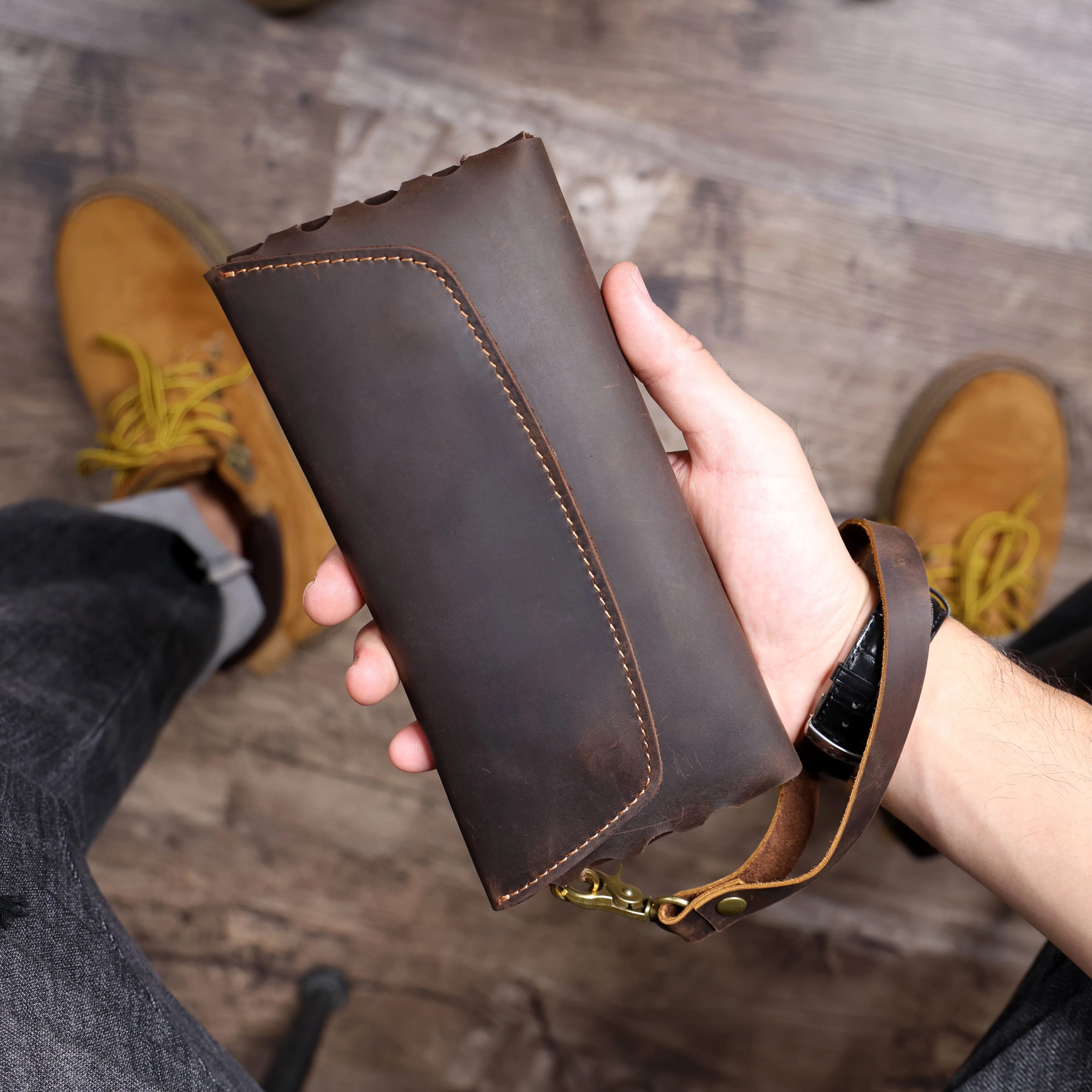S.WORKER Klassische lange Geldbörse aus Vollnarbenleder für Herren, großes Fassungsvermögen für Bargeld und Karten, Taschenbörse – Detail 5