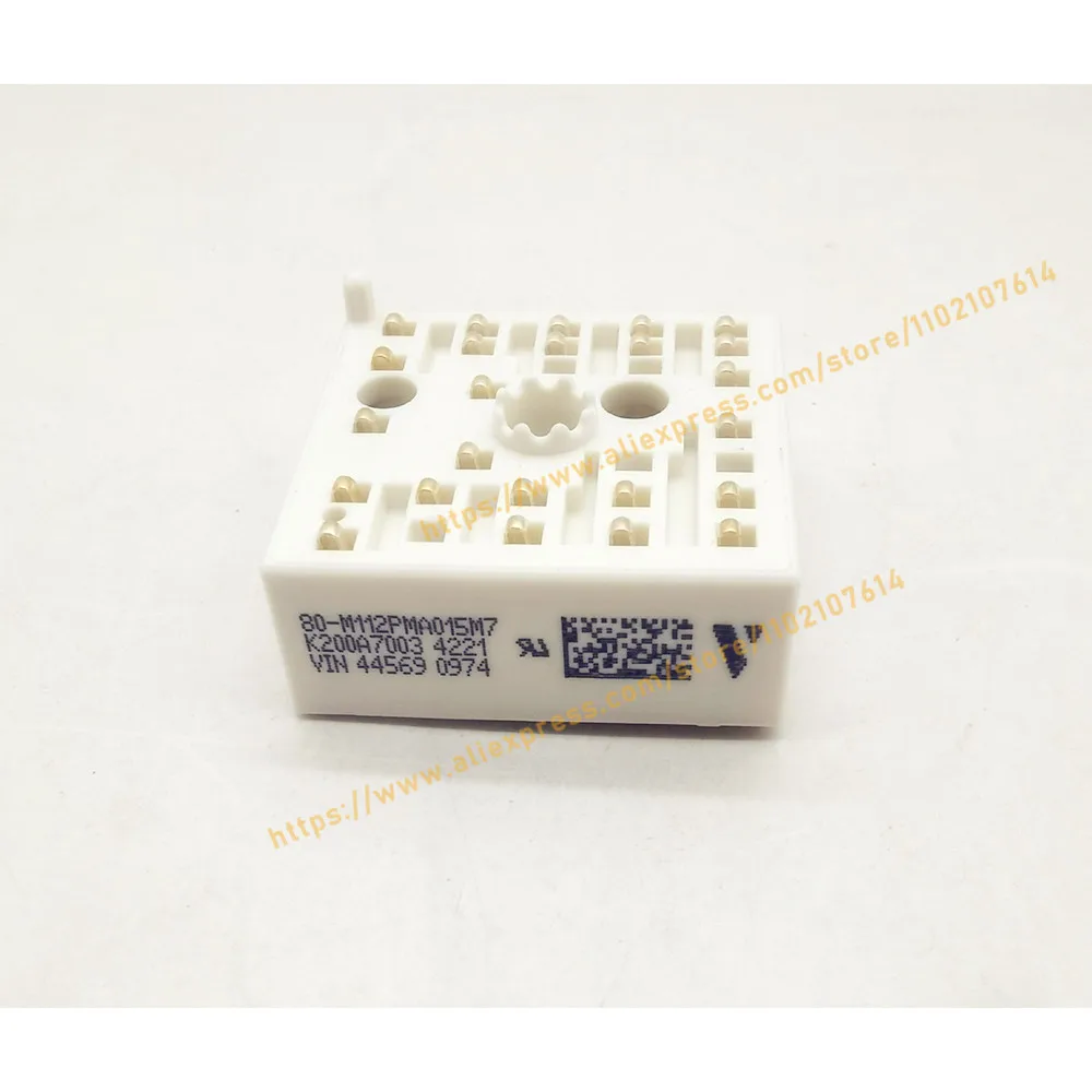 

K200A7003 80-M112PMA015M7 K200A7002 K200A7001 K200A7005 K200A7004 New Module