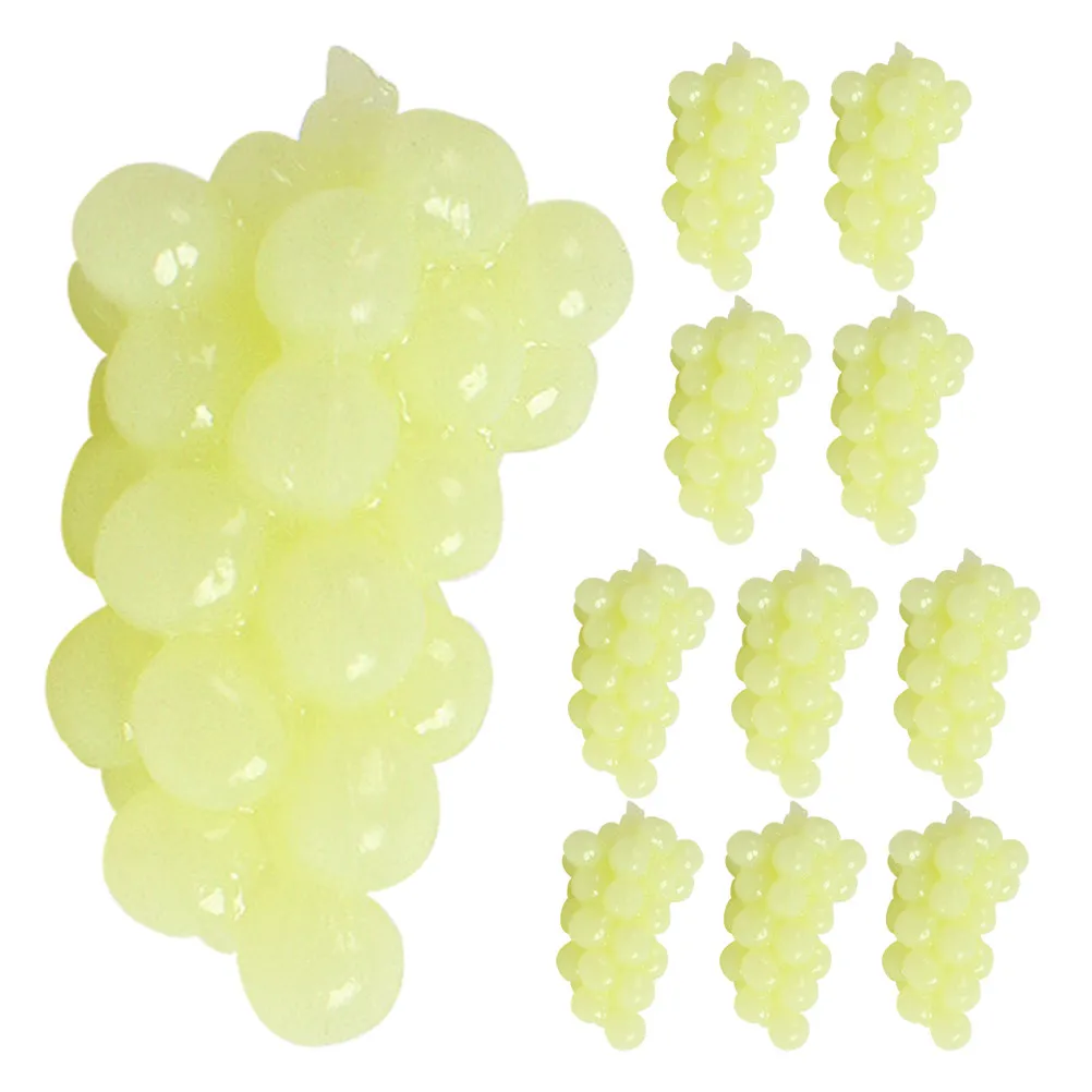 20Pcs Mini Artificial Grape Decoration Versatile Faux Fruit Dollhouse Accessories Table Centerpieces House Fruit Models