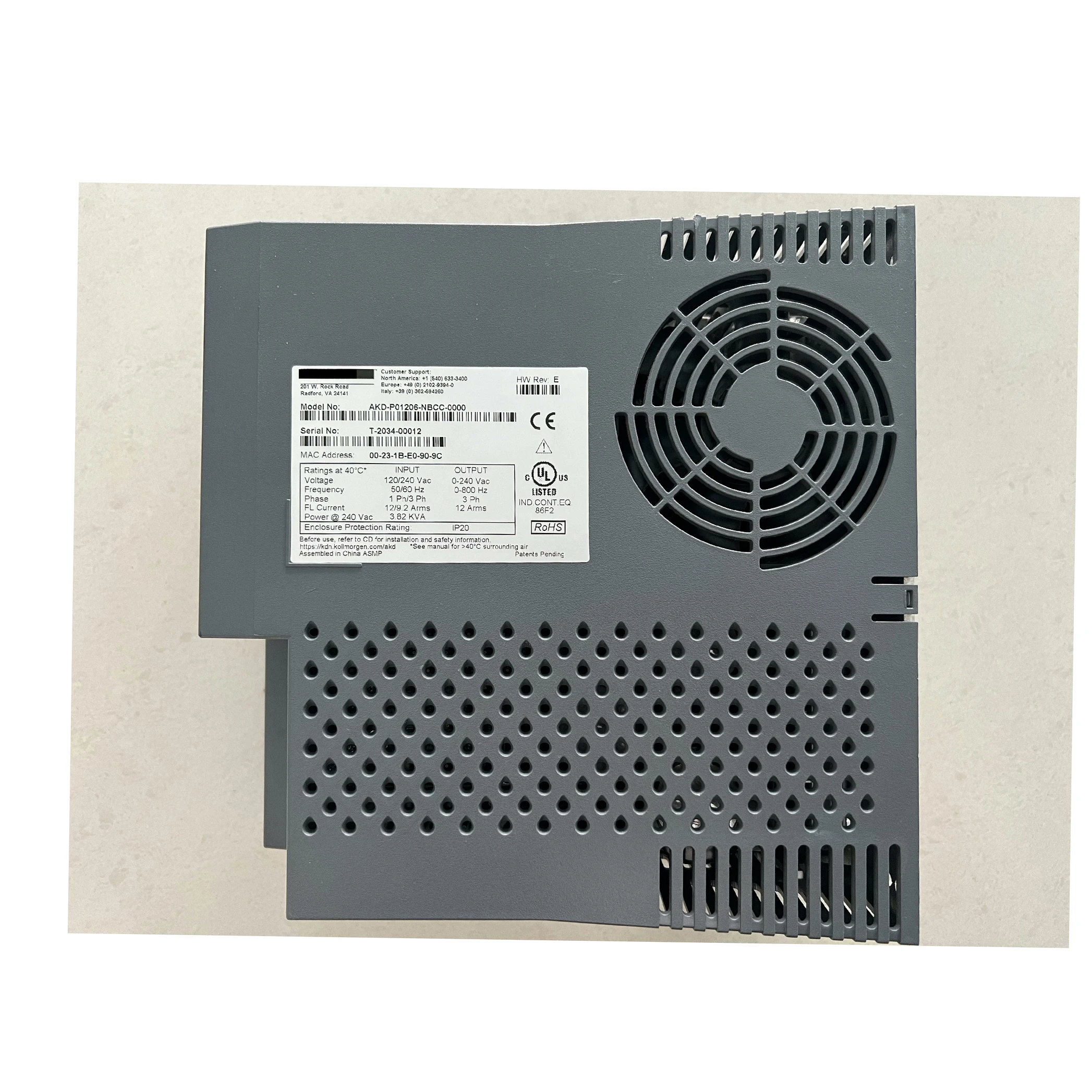 AKD-P01206-NBCC-0000 Сервопривод