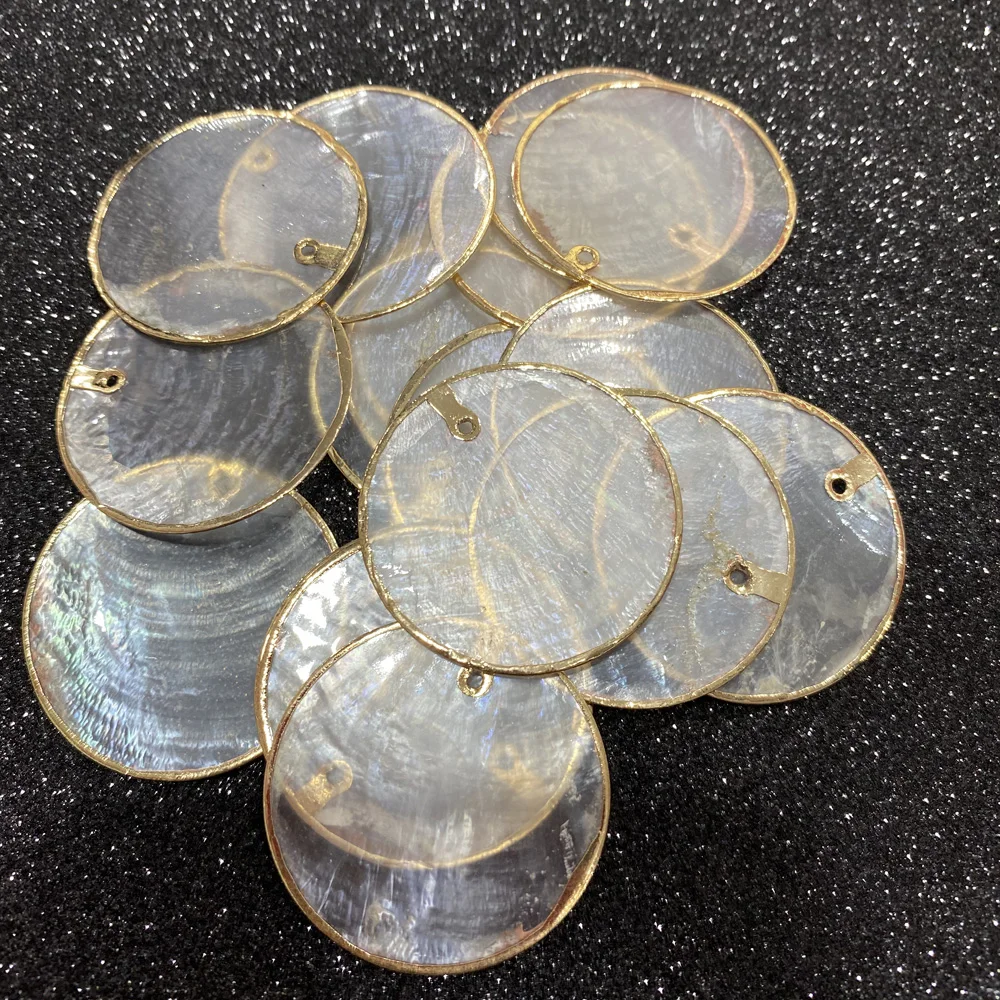 2Pcs Natural White round Mother of Pearl Shell Pendants Charms DIY Jewelry Making Accessories for Earrings Necklaces