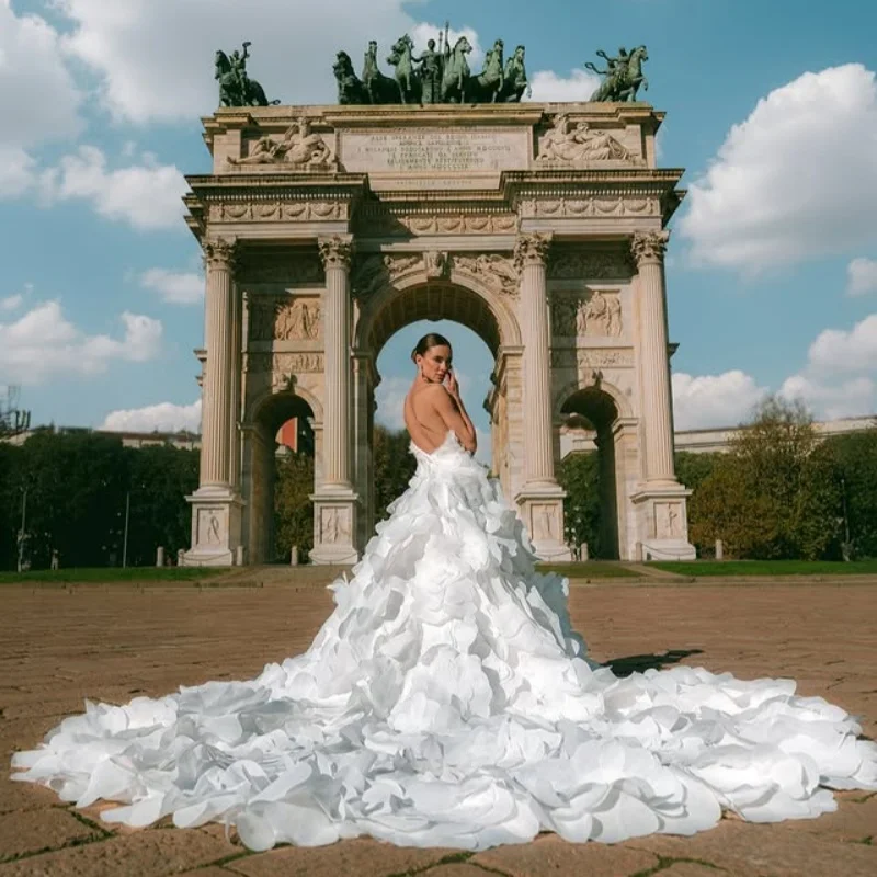 White Appliques Wedding Dresses glitter decal off-shoulder A skirt Big flower Lace layering Gowns Made  wedding dress Bridal Gow