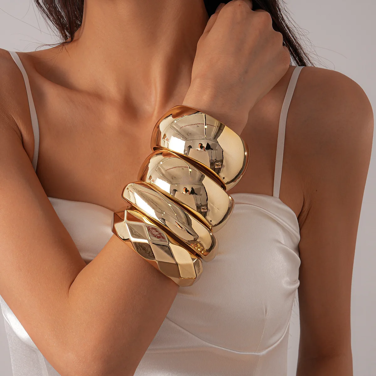 الذهب اللون غير النظامية هندسية أساور مستديرة أساور للنساء الرجال الشرير الاكريليك أساور حفلة اليد مجوهرات زوجين الهدايا F #5