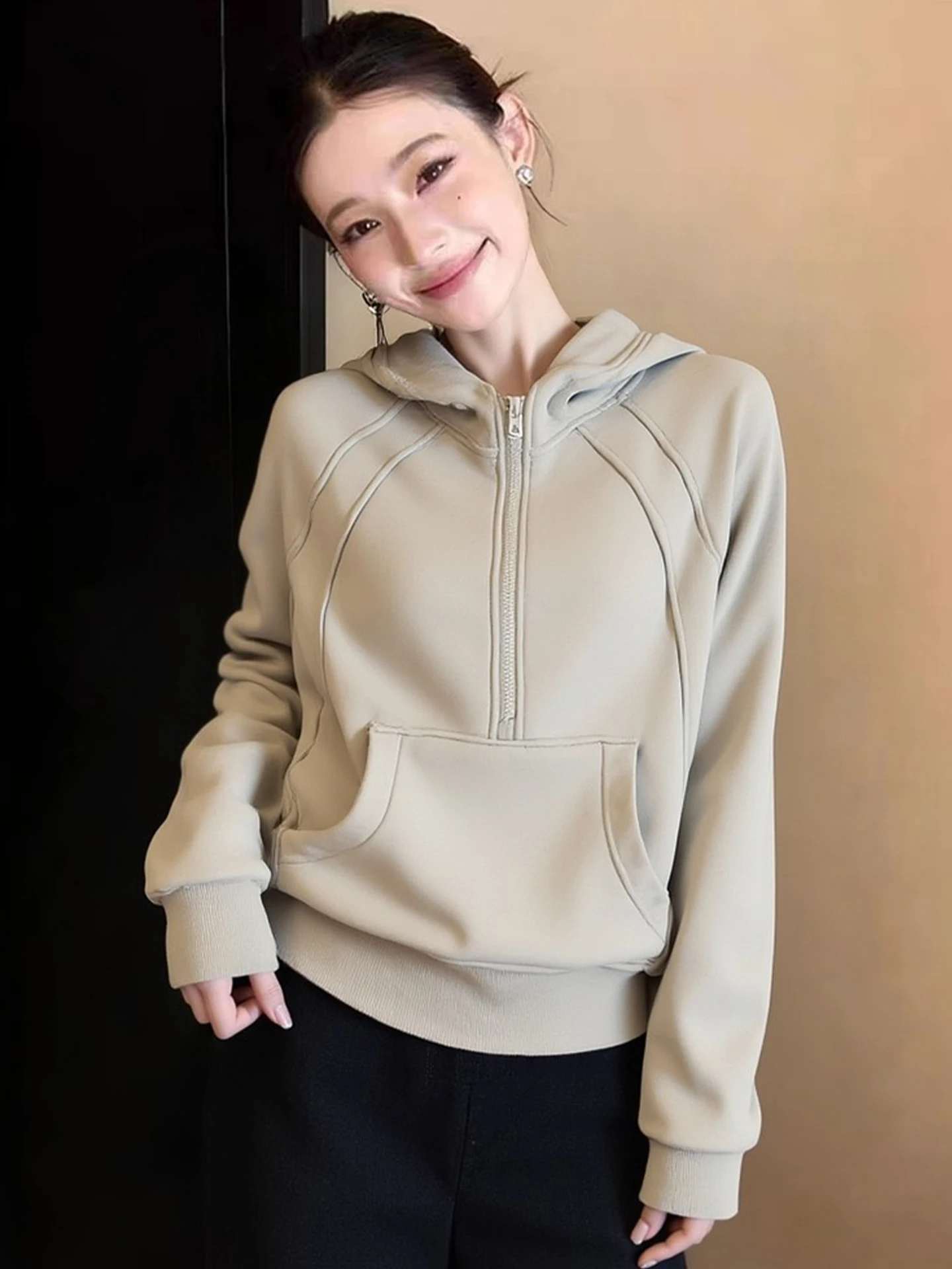 

Spring Commute Casual Long Sleeve Hoodie Women's Loose Fit Comfortable Hooded Sweatshirt Versatile Dull Style Streetwear