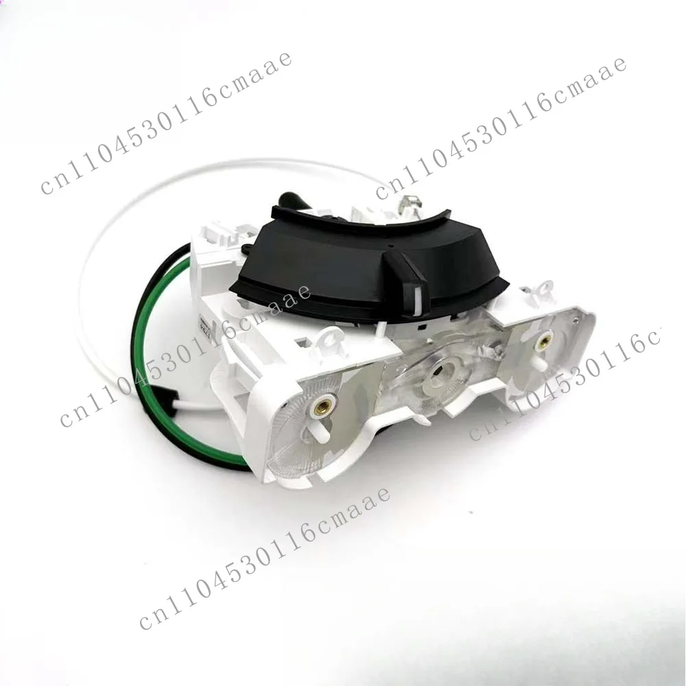 OE: UA3F61190E for Mazda BT-50 pickup with three pull cables