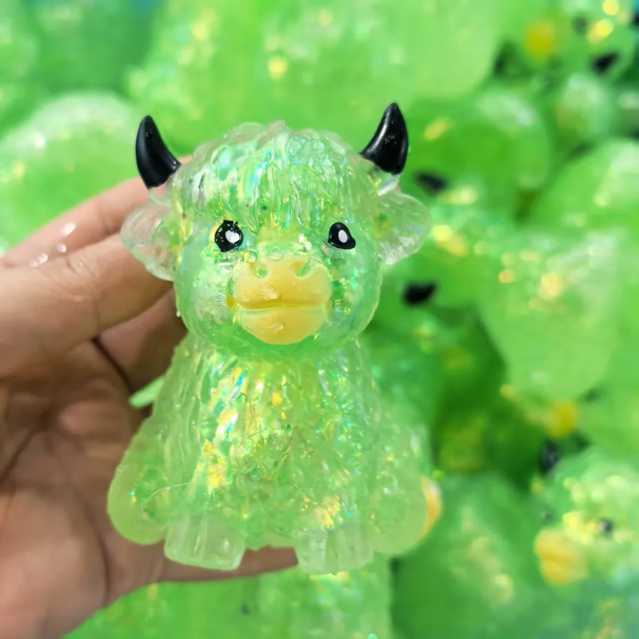 Needoh Scottish Highland Cow Squishy Slow Rebound Anxiety Relief Fidget Squishy Juegos Squishy - view 3