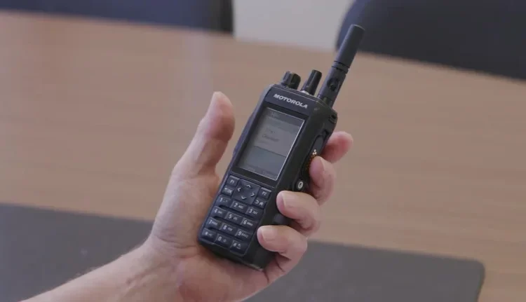 New Solution Mototrbo R7 Portable Professional Business Digital Two Way Communication Handheld Radio Walkie Talkie