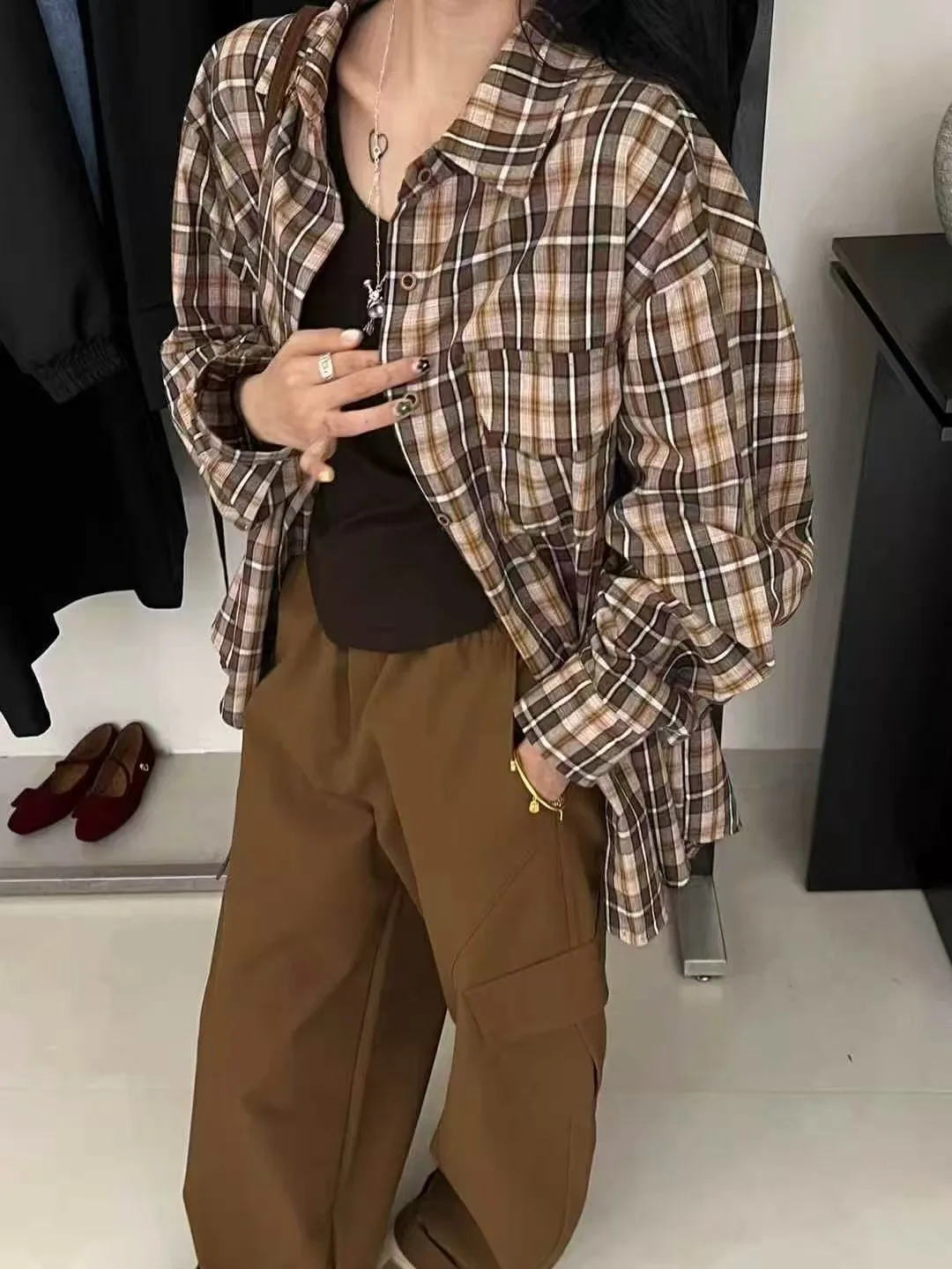 

Slimming Vintage Plaid Loose Long Sve irt Women's Collar Button up Versatile Early Autumn Faion Ladies' irt