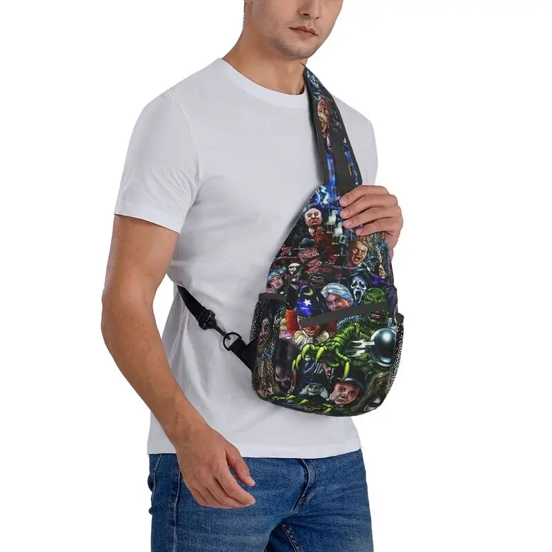 Bolsa de peito crossbody para caminhadas, bolsa de ombro masculina de Halloween, colagem de personagens de filmes de terror