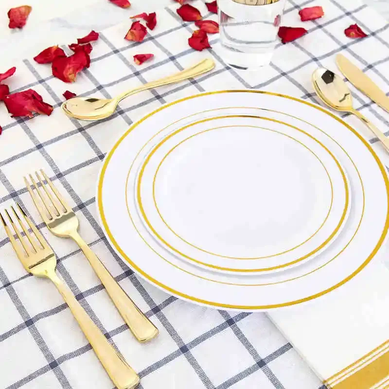 100 Piece Gold Dinnerware Party SetGuest Dinner Plastic Plates Salad     Silverware  cups