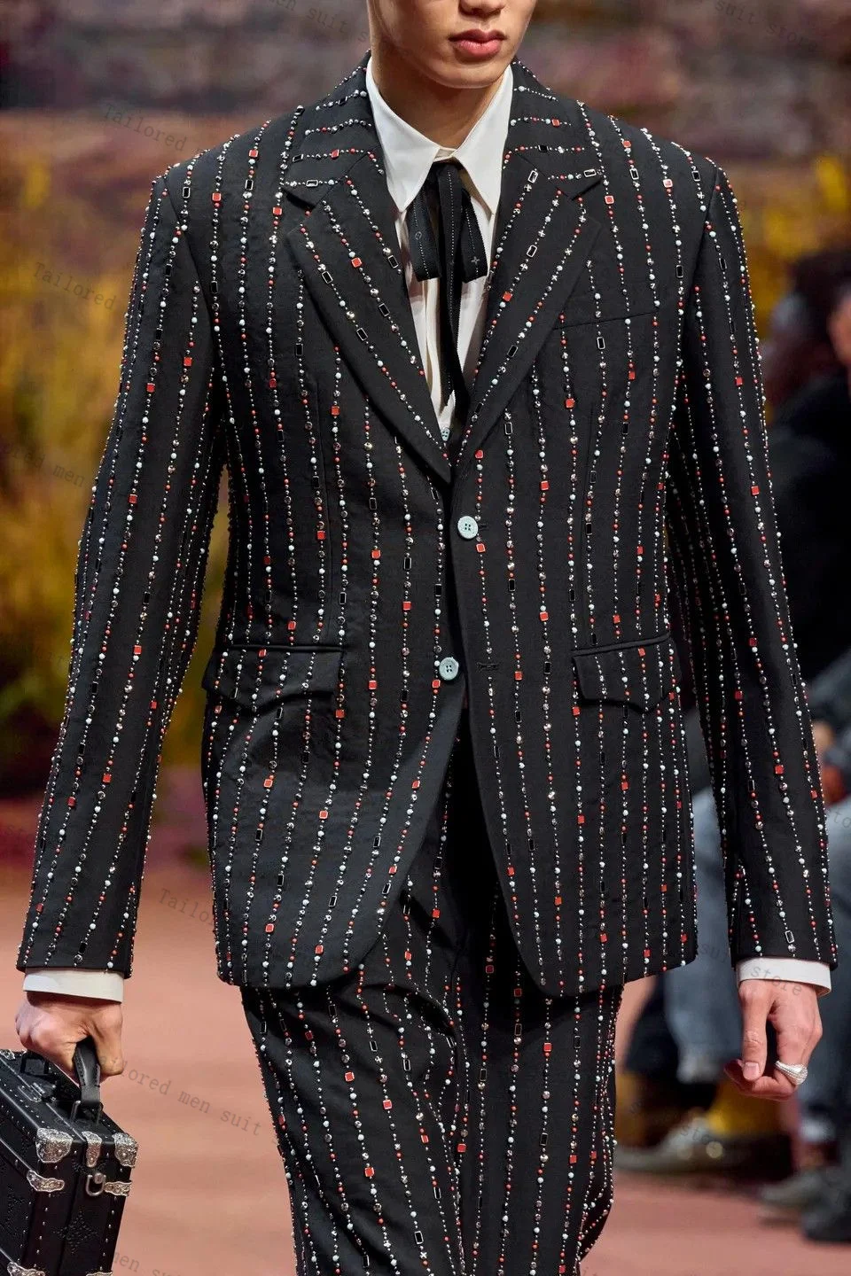 

Luxury Colorful Crystals Groom Men Suits Set 2 Pcs Blazer+Pants Trousers Autumn Wedding Tuxedos Jacket Formal Office Prom Coat