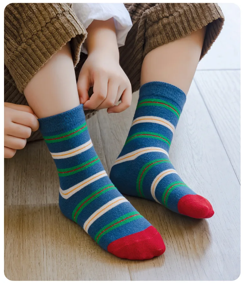 5 paare/paket Herbst Socken Kinder Baumwolle Socken Cartoon Dinosaurier Muster Kinder Jungen Crew Socken – Detail 10