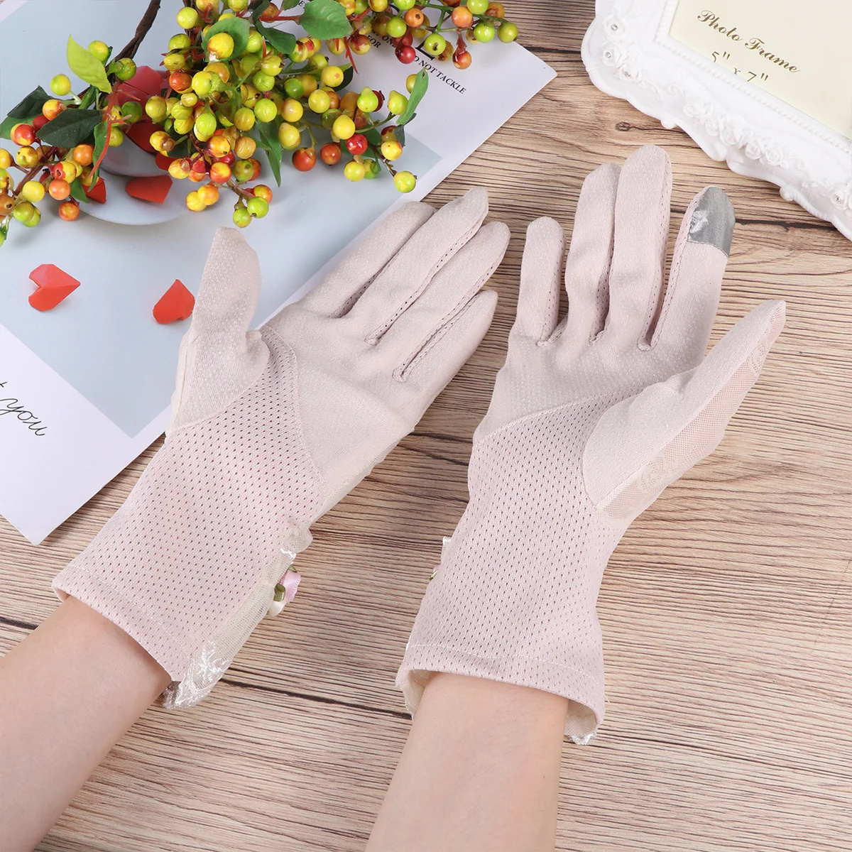 

1Pair Cycling Touch Screen Gloves Ice Silk Cooling Hand Sleeves Sun Uv Protection Non-Slip Hand Cover for Outdoor Riding