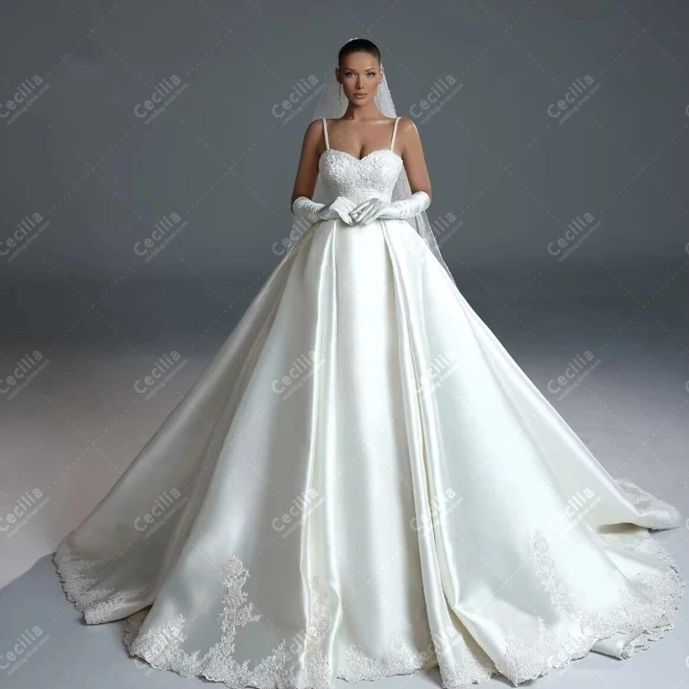 Wunderschöne Brautkleider, bezaubernde Brautkleider, A-Linie, Satin-Roben, Spitzenapplikationen, glamourös, maßgeschneidert, Vestidos de Novia 2026