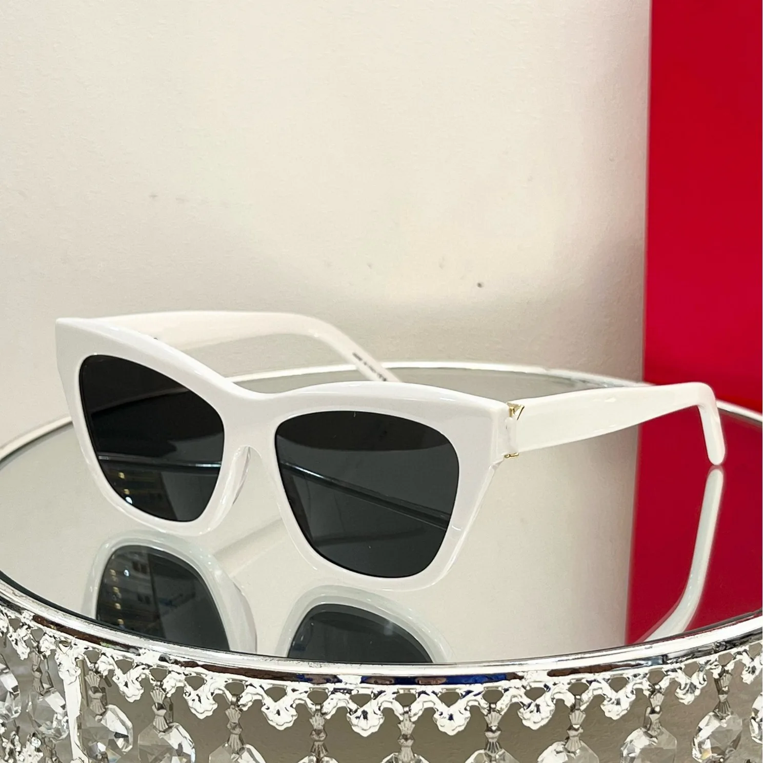 SLM79 الأصلي الأزياء الأوروبية الأمريكية الجديدة لوحة فاخرة عين القط النظارات الشمسية التجارة الخارجية صور تنوعا النظارات الشمسية النسائية