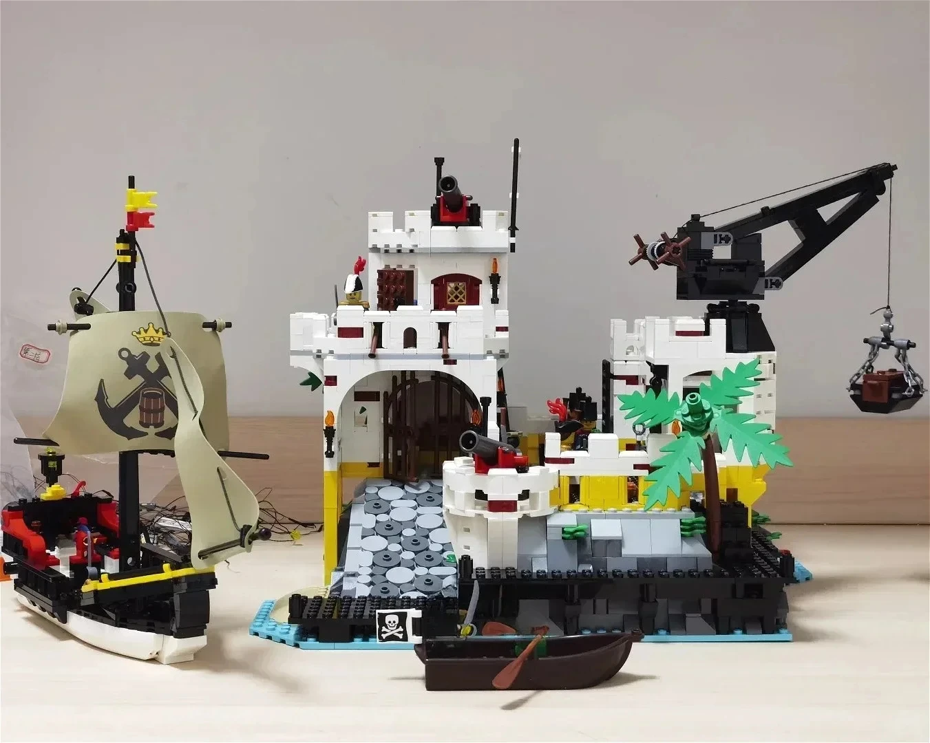 2025 Nieuwe Middeleeuwse Piraat Serie Eldorado Kasteel Serie Model 10320 Kinderen Volwassen DIY Bouwsteen Speelgoed Verjaardagscadeau