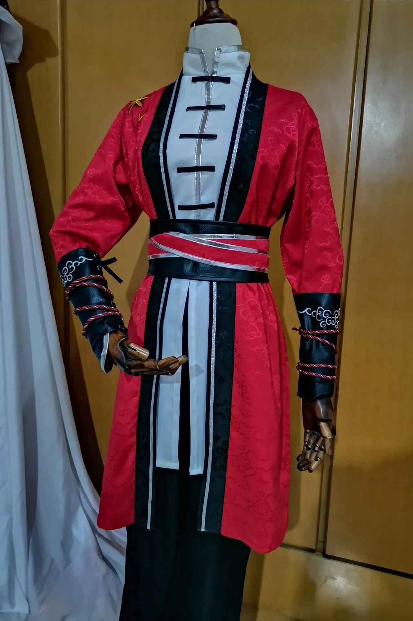 Hua Cheng disfraz de Anime para hombre y mujer, traje de Hanfu antiguo para Halloween