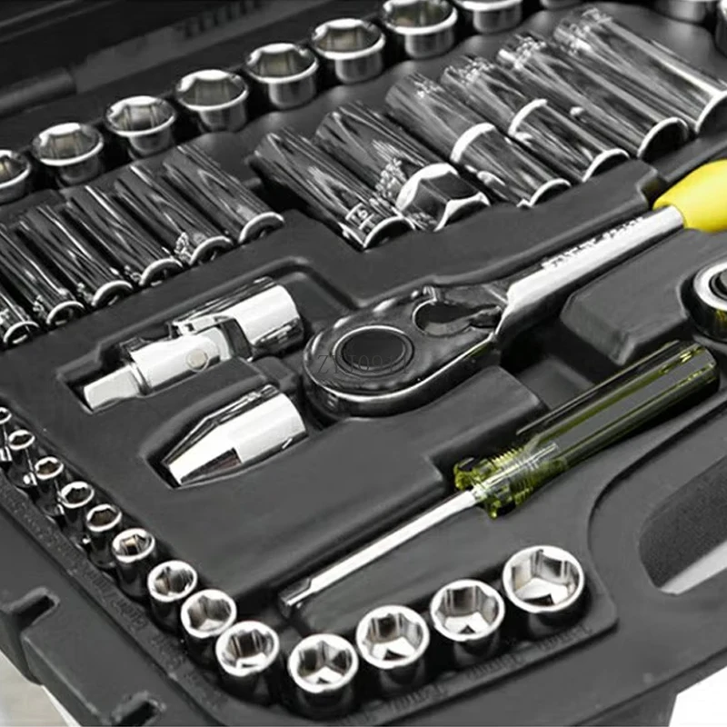 Sleeve combination Industrial grade auto repair toolbox Ratchet wrench 86-piece set for car repair