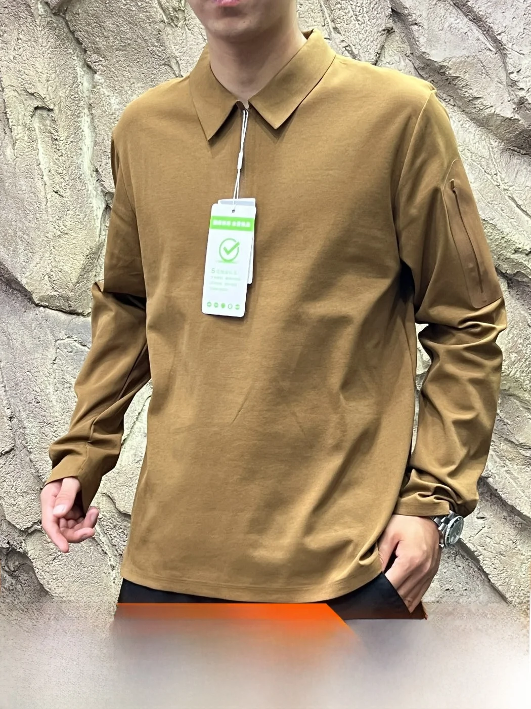 Seamless Outdoor Men's Long Sleeve Base Shirt Quick Dry Moisture Wicking  with Pocket Breathable Standard Fit Polyester