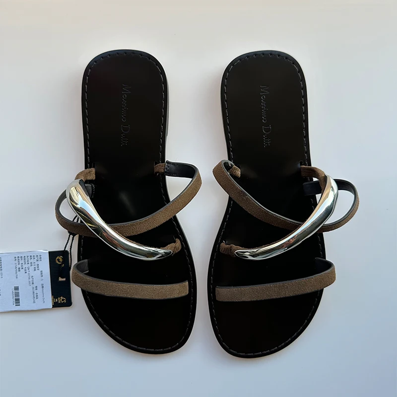 Summer 2024 Woman Flat Slippers Woman Black Metal Buckle Flat Sandals Women Sexy Sandals Round Toe Slingback Woman Sandals