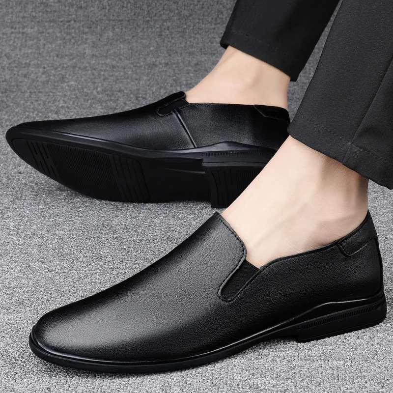 Genuine Leather Men Casual Shoes Luxury Brand Shoes Breathable Slip on Lazy Driving Shoes High-end offce fashion shoes