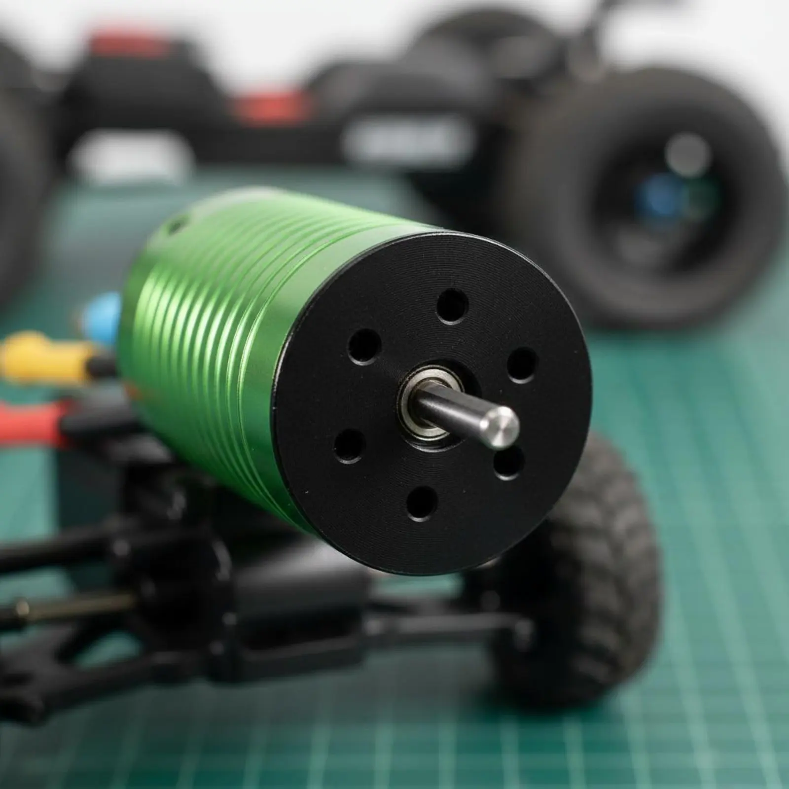 4000KV Brushless Engine High Speed 2847 Brushless Engine Auto Parts Metal Shell Vehicle Part Low Maintenance