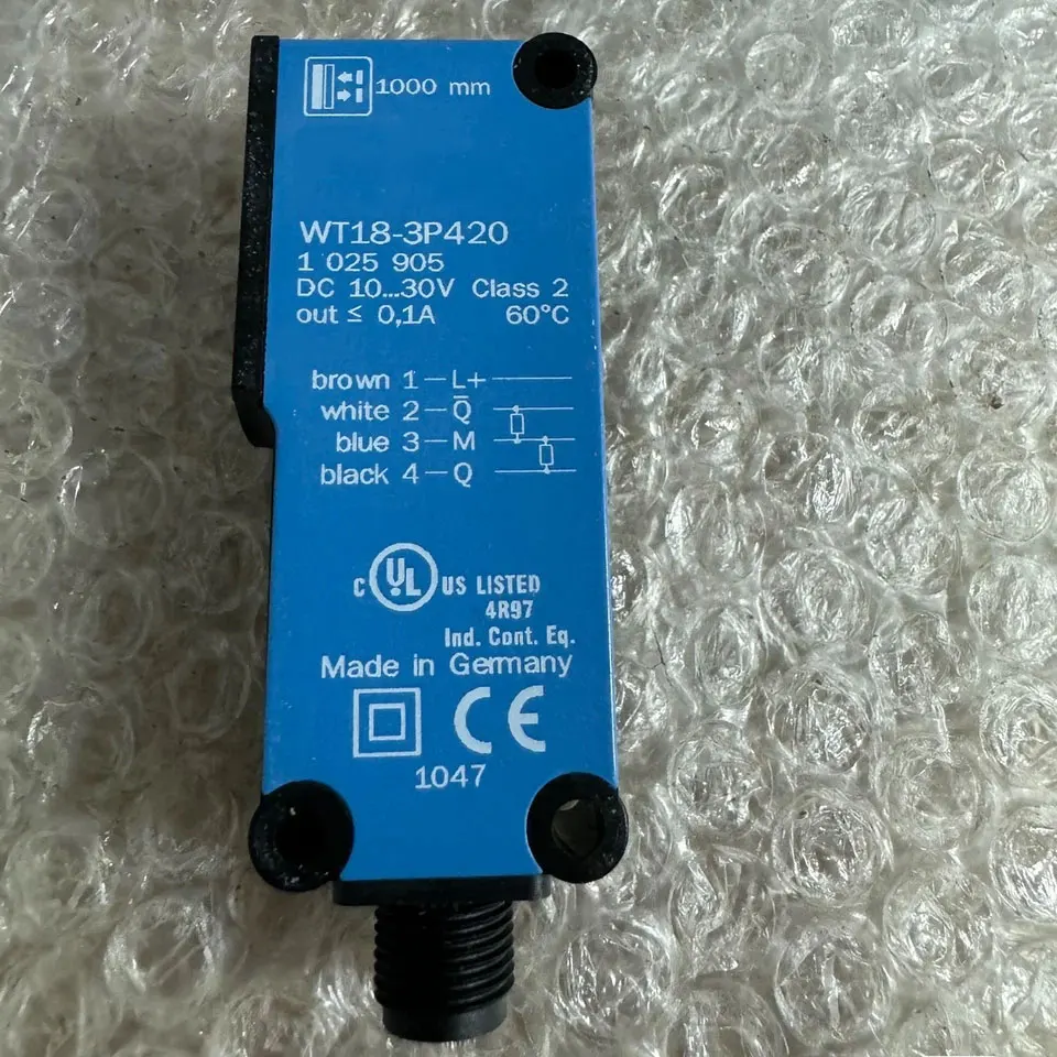 100% New and Original WT18-3P420 Photoelectric Switch Sensor FedEx /UPS fast delivery Warranty One-year