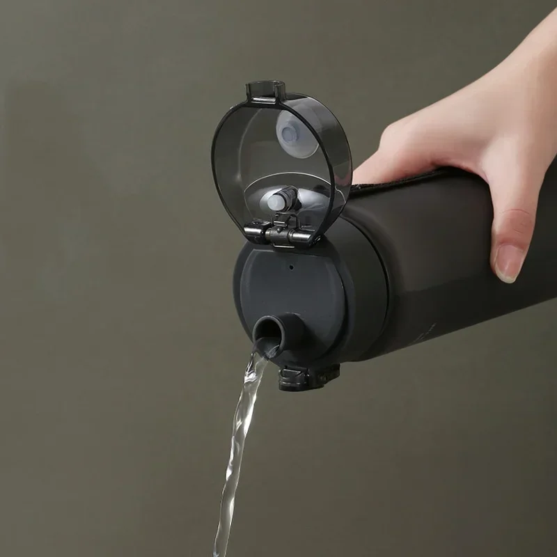 400 مللي/560 مللي المحمولة الرياضة قفل زجاجة المياه نوع ارتداء مقاومة PC كوب ماء السفر في الهواء الطلق زجاجة ماء أواني الشرب #5