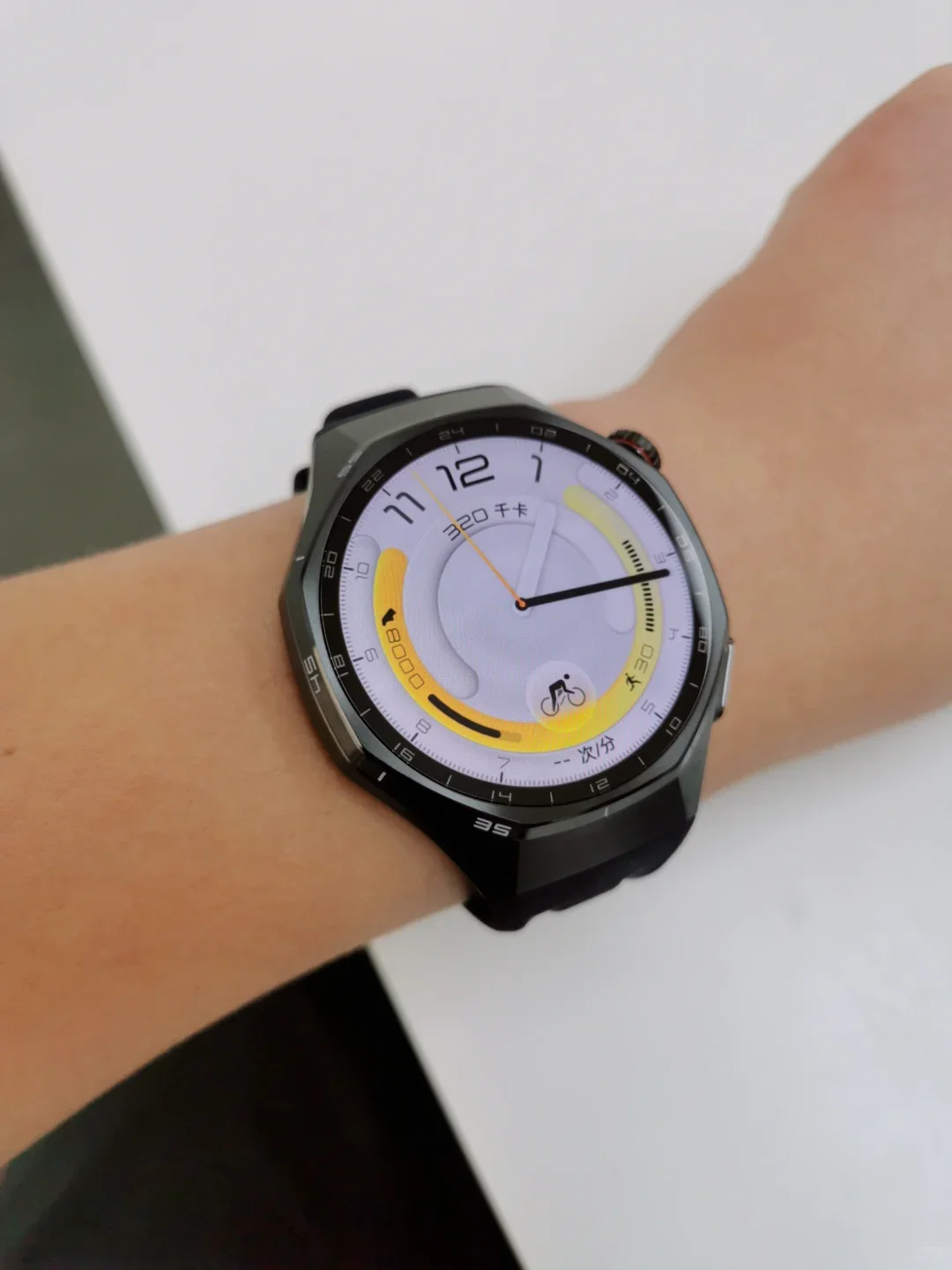 ساعة هواوي GT 6 Pro 46 ملم GPS Smartwatch 1.47 بوصة AMOLED تعمل باللمس، ما يصل إلى 21 يومًا من الاستقلال، مستوى احترافي لركوب الدراجات، NFC، #5