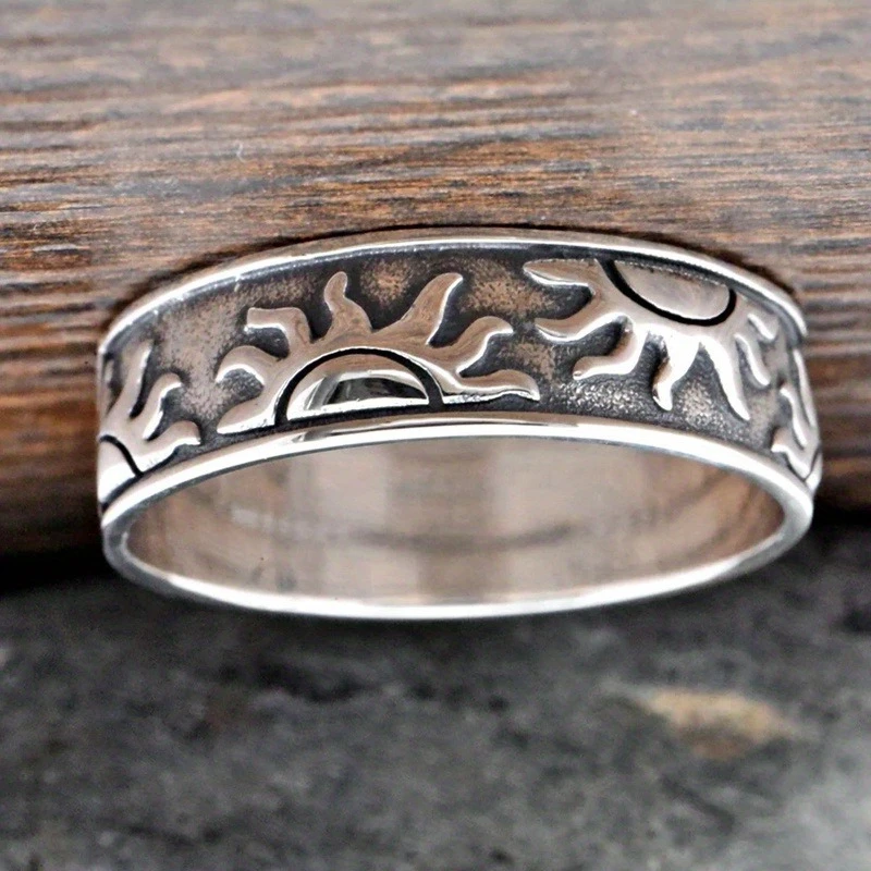Fashion Ring Retro Simple Sun Wide Face Ring Suitable for Ladies and Men's Vacation Party Accessories Graduation Season Gift - view 3