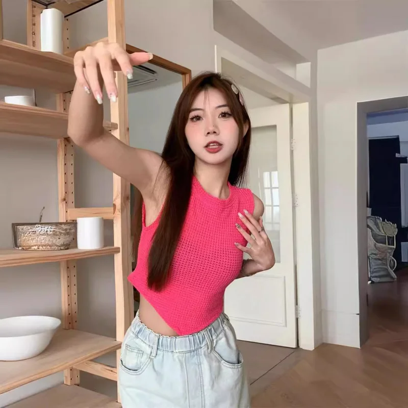 

New Slim Fit Sweet And Spicy Style Niche Knitted Vest With Retro Design And Hollowed Out Short Top