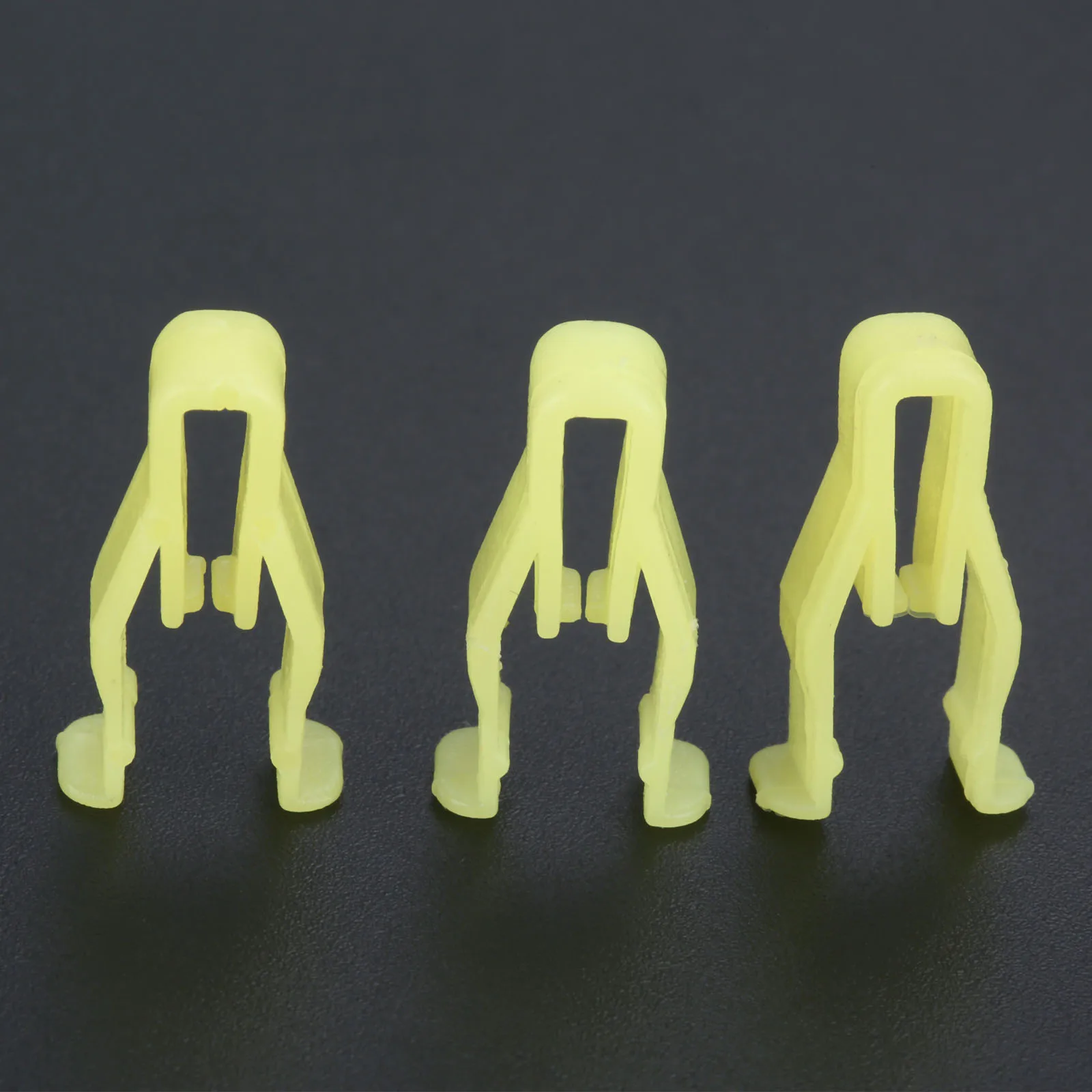 Clips de fixation universels en plastique pour tableau de bord, panneau de commande de voiture, lecteur CD, HE08, jaune, 50 pièces